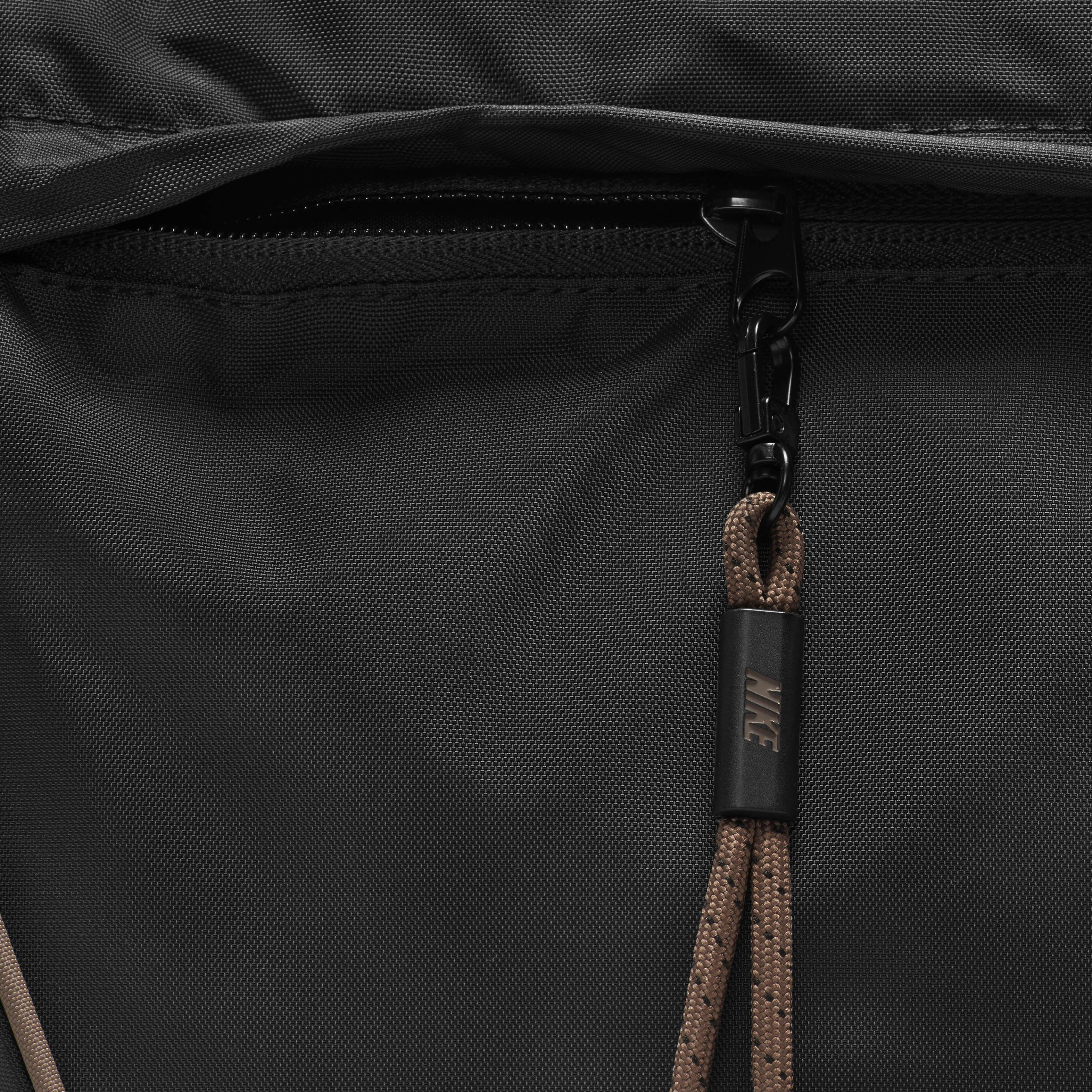 نايكي سبورتسوير ايسنشالز image number 5