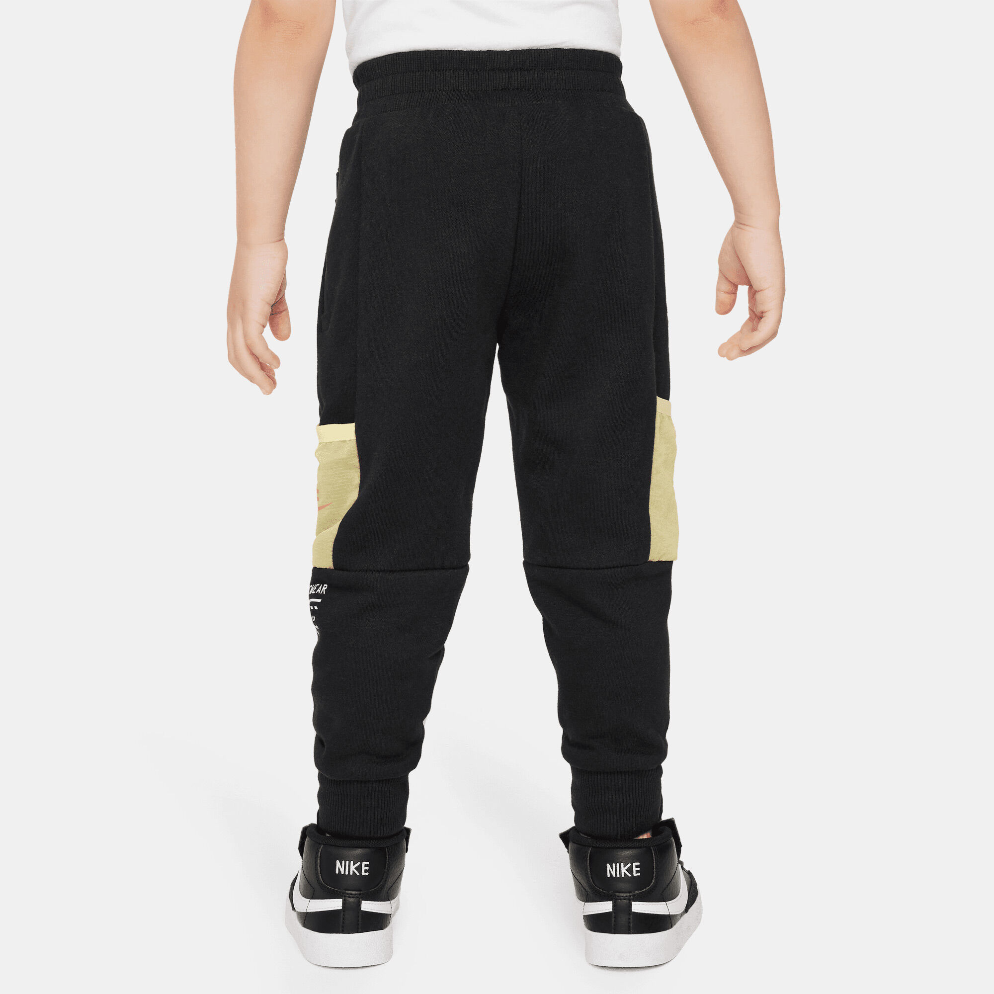 نايكي سبورتسوير بينت يور فيوتشر image number 1