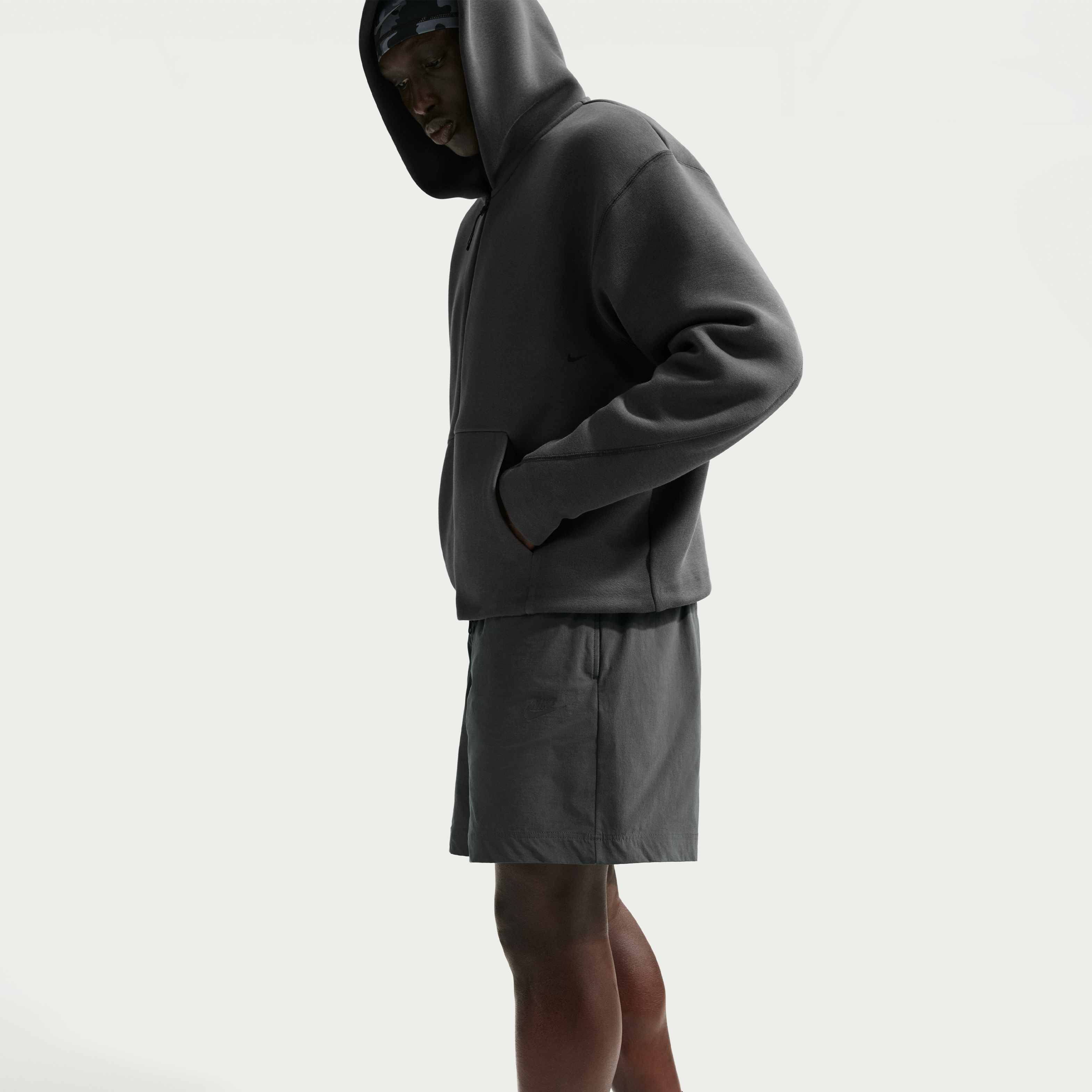 Nike Tech image number 3