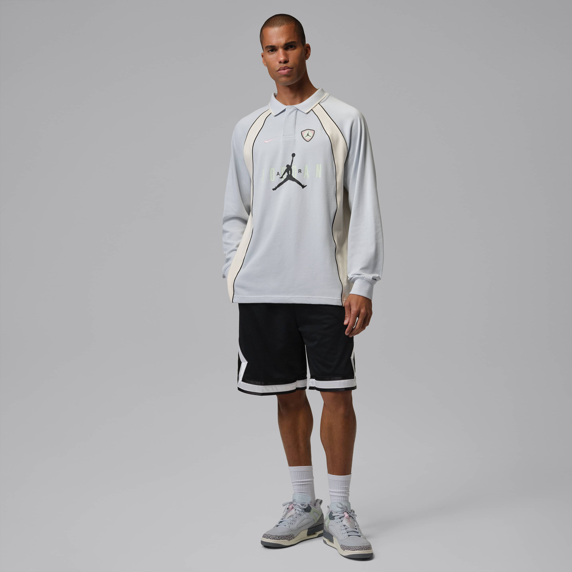 Zoom image