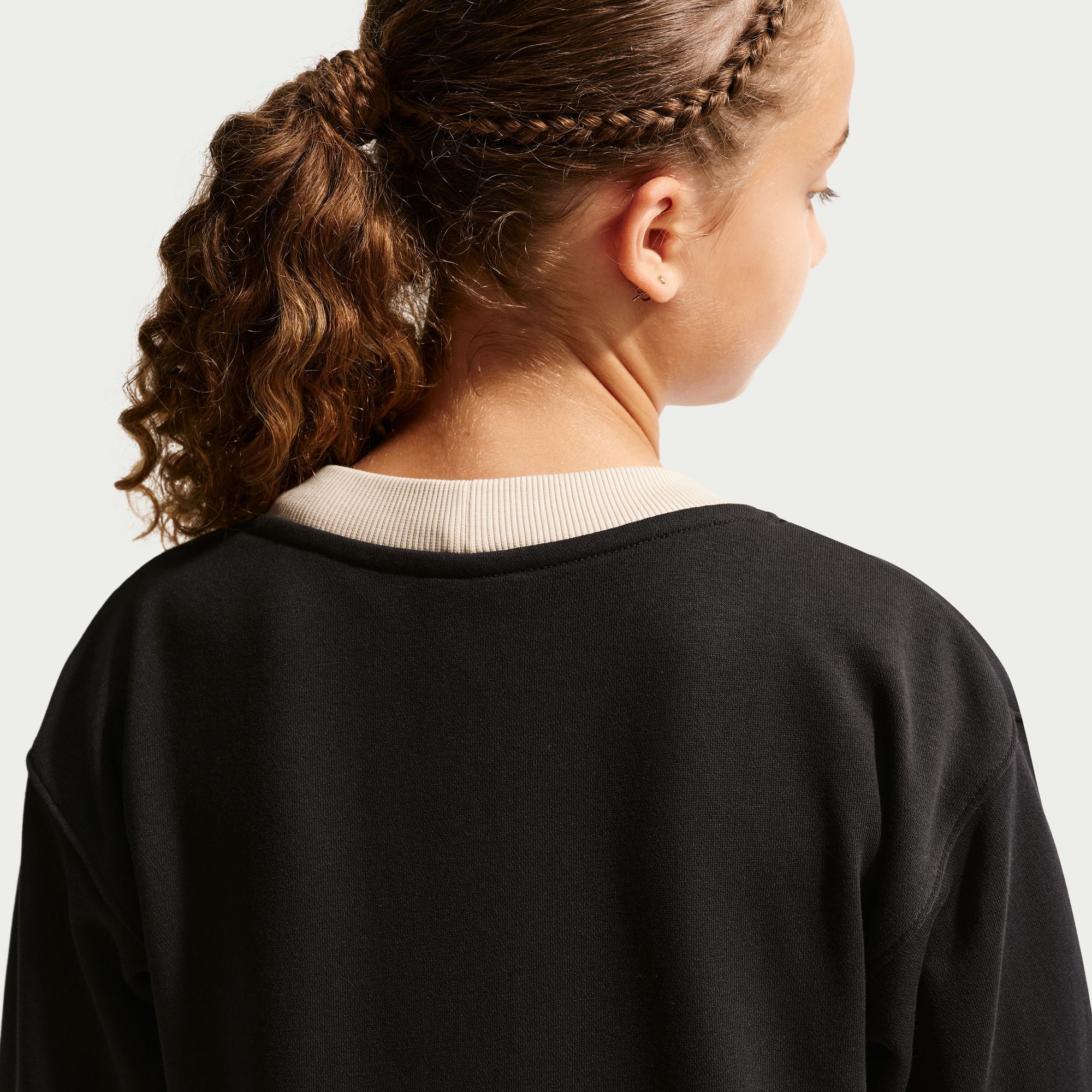 Nike Sportswear Club image number 2