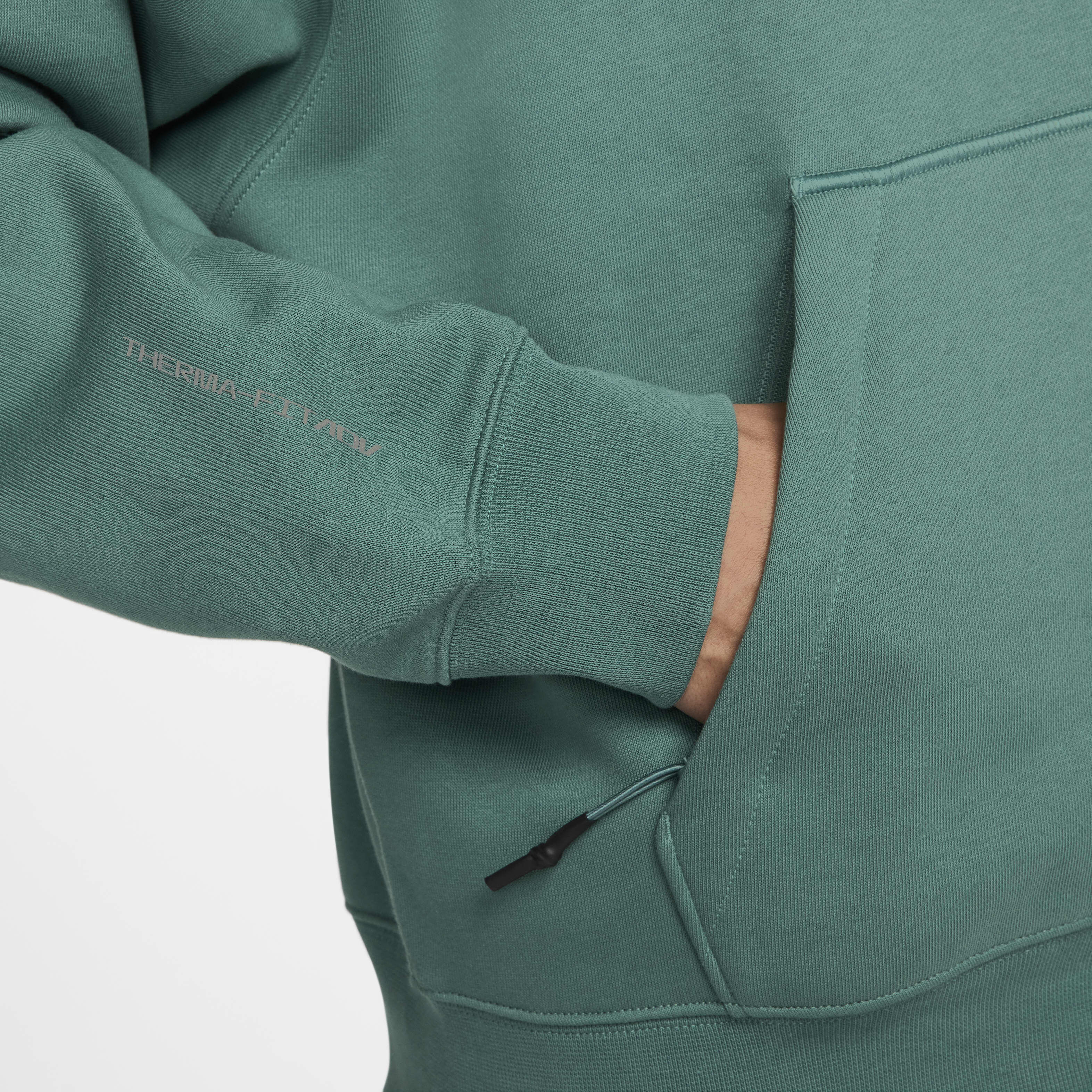 Liverpool F.C. Tech Pack image number 4