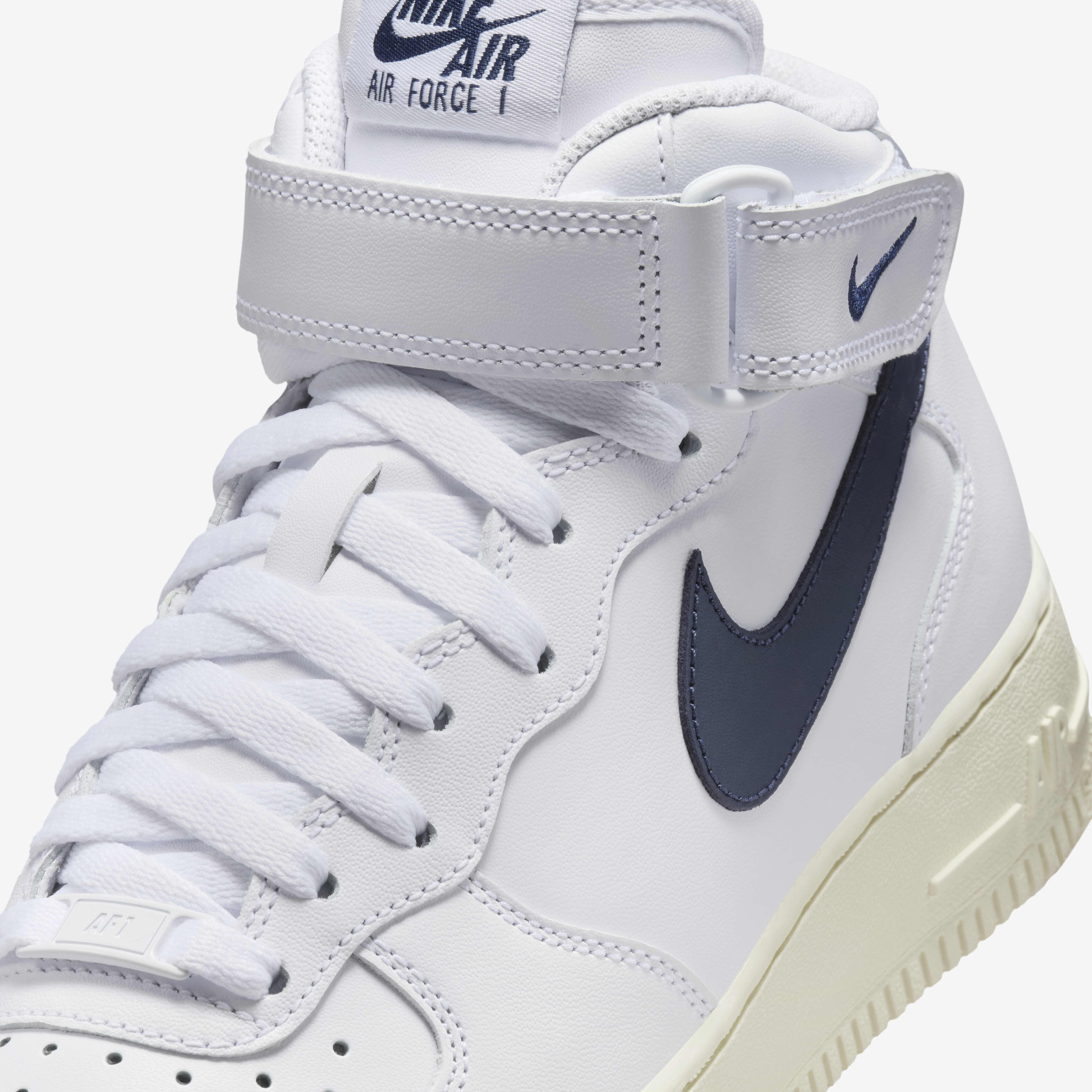 Nike air force 1 mid womens discount