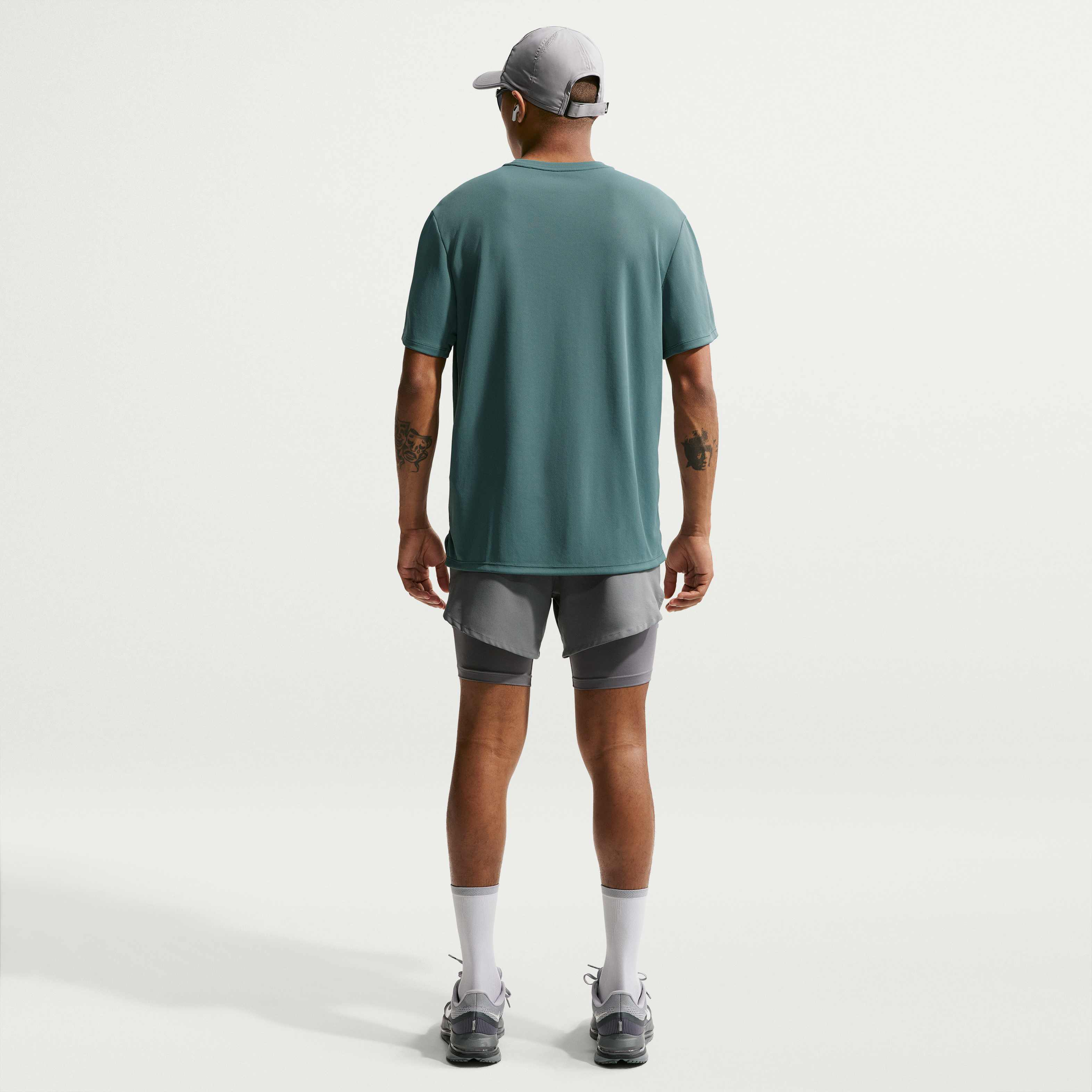 Nike Miler image number 4