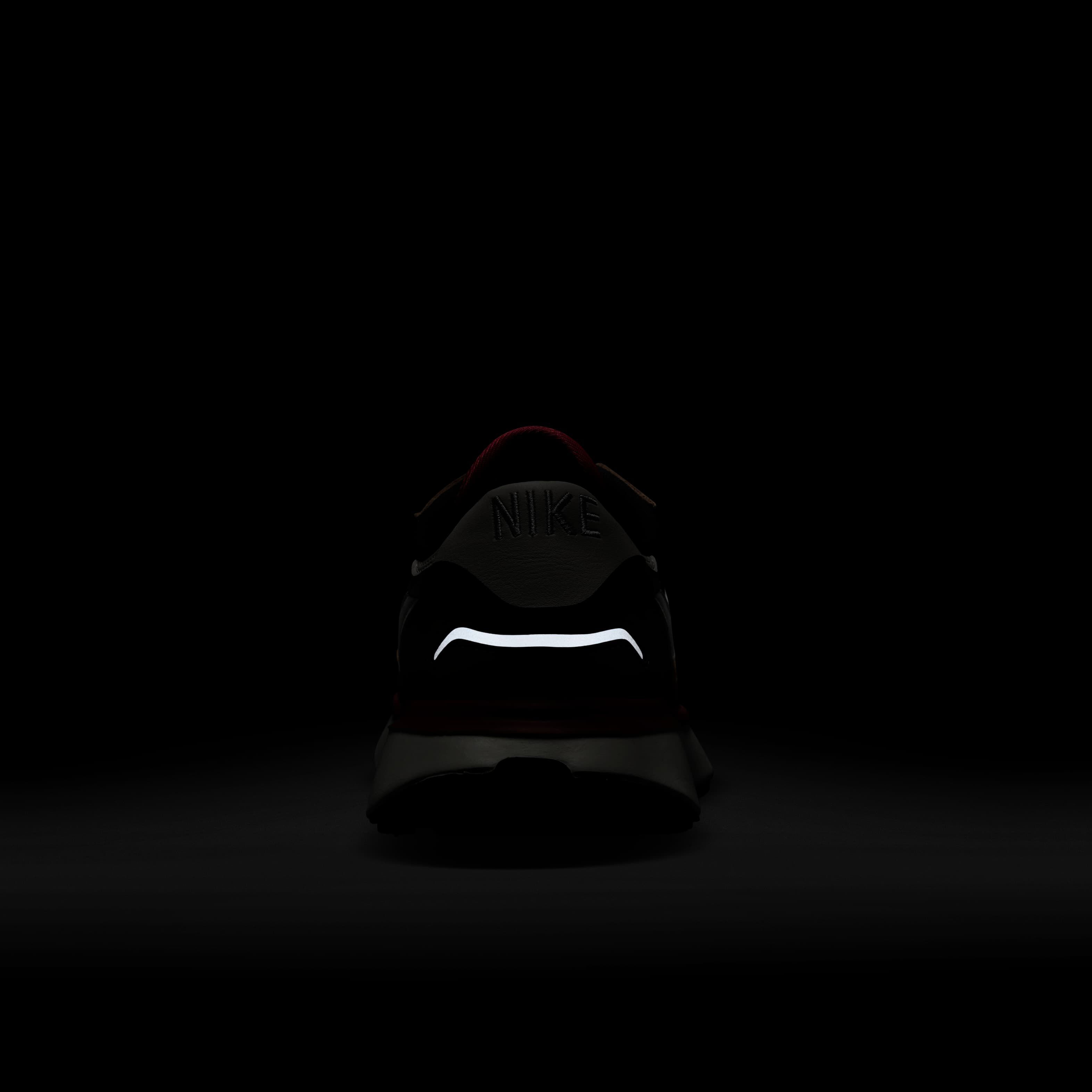 Nike Phoenix Waffle Leather image number 9