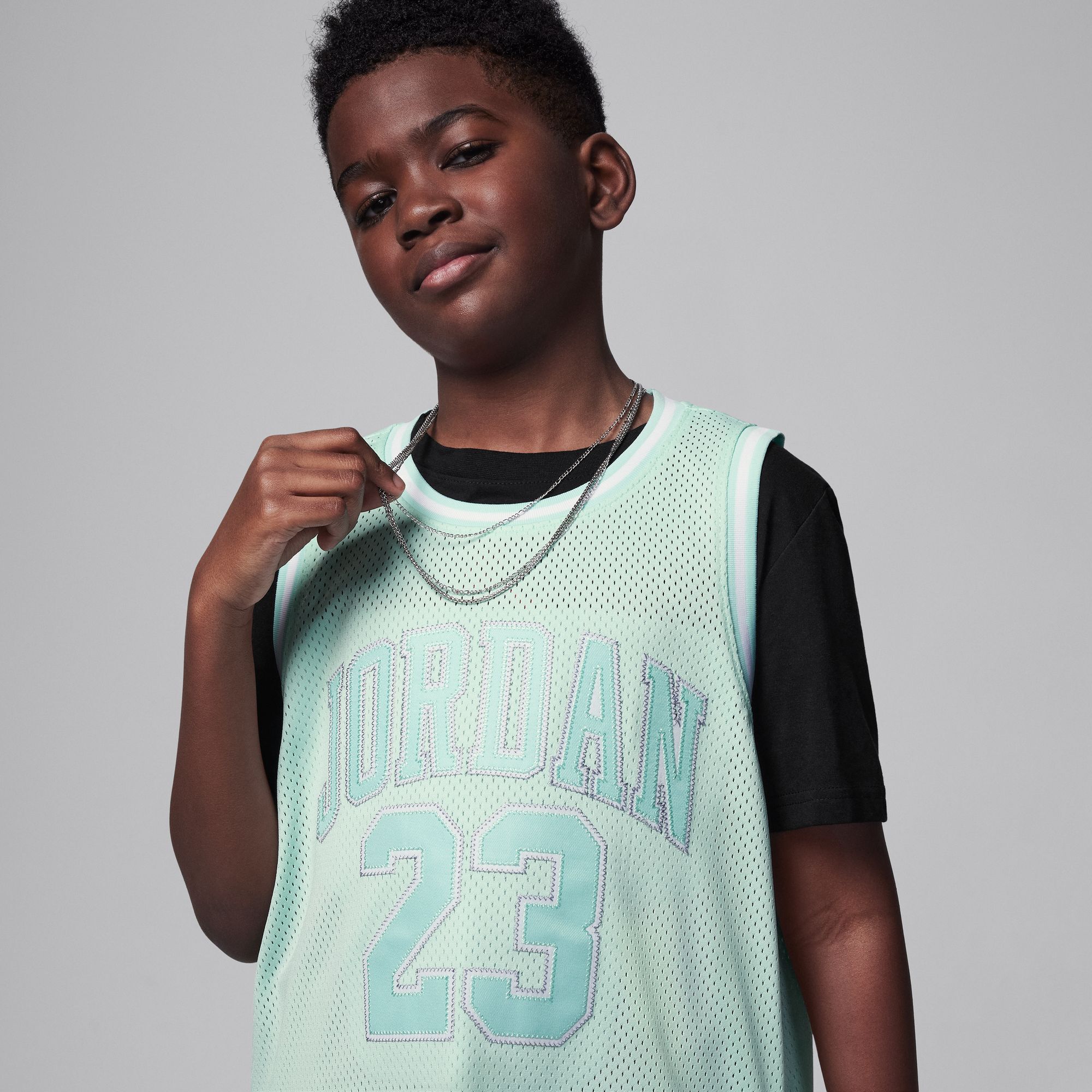 Jordan dna boys top