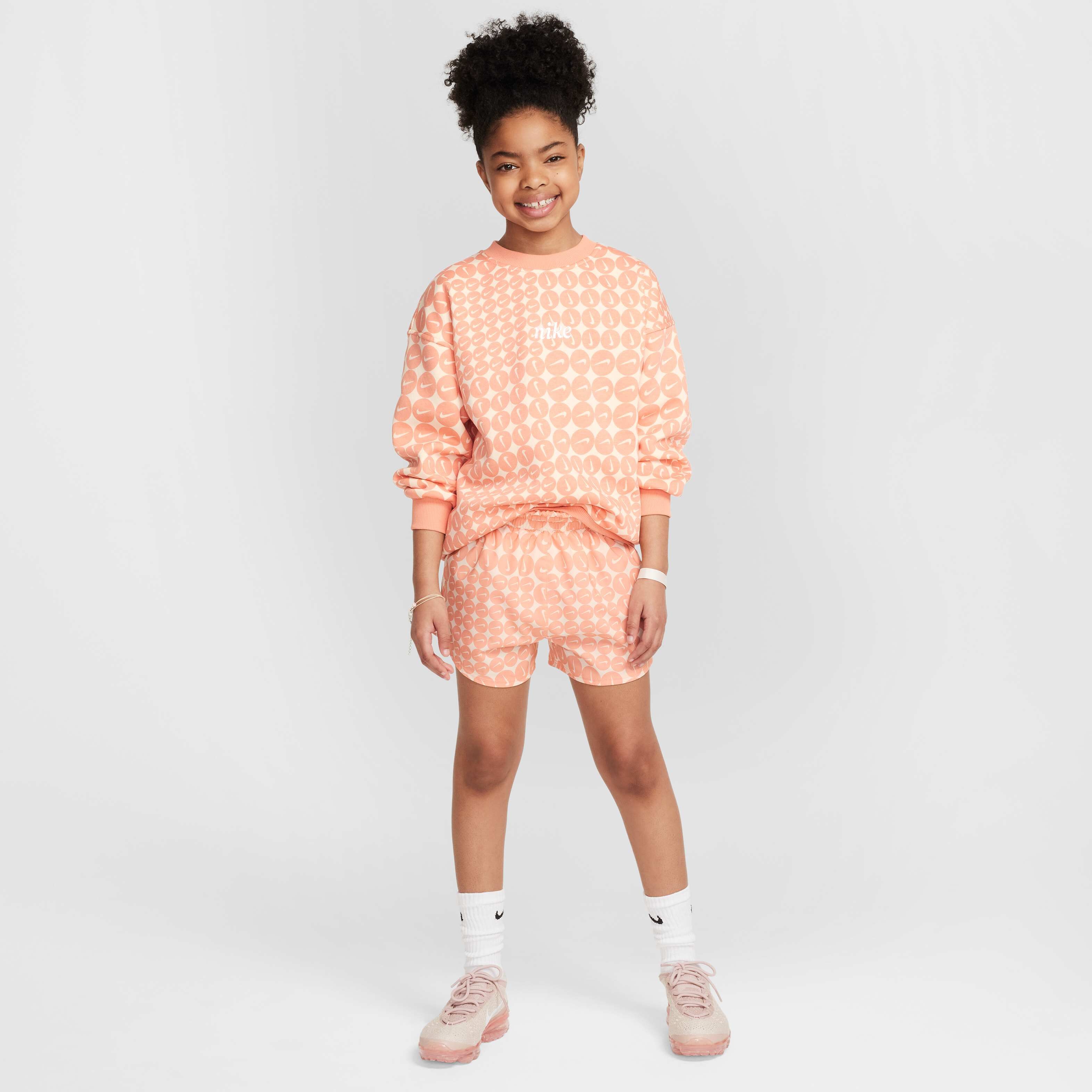 نايكي سبورتسوير كلوب فليس image number 4