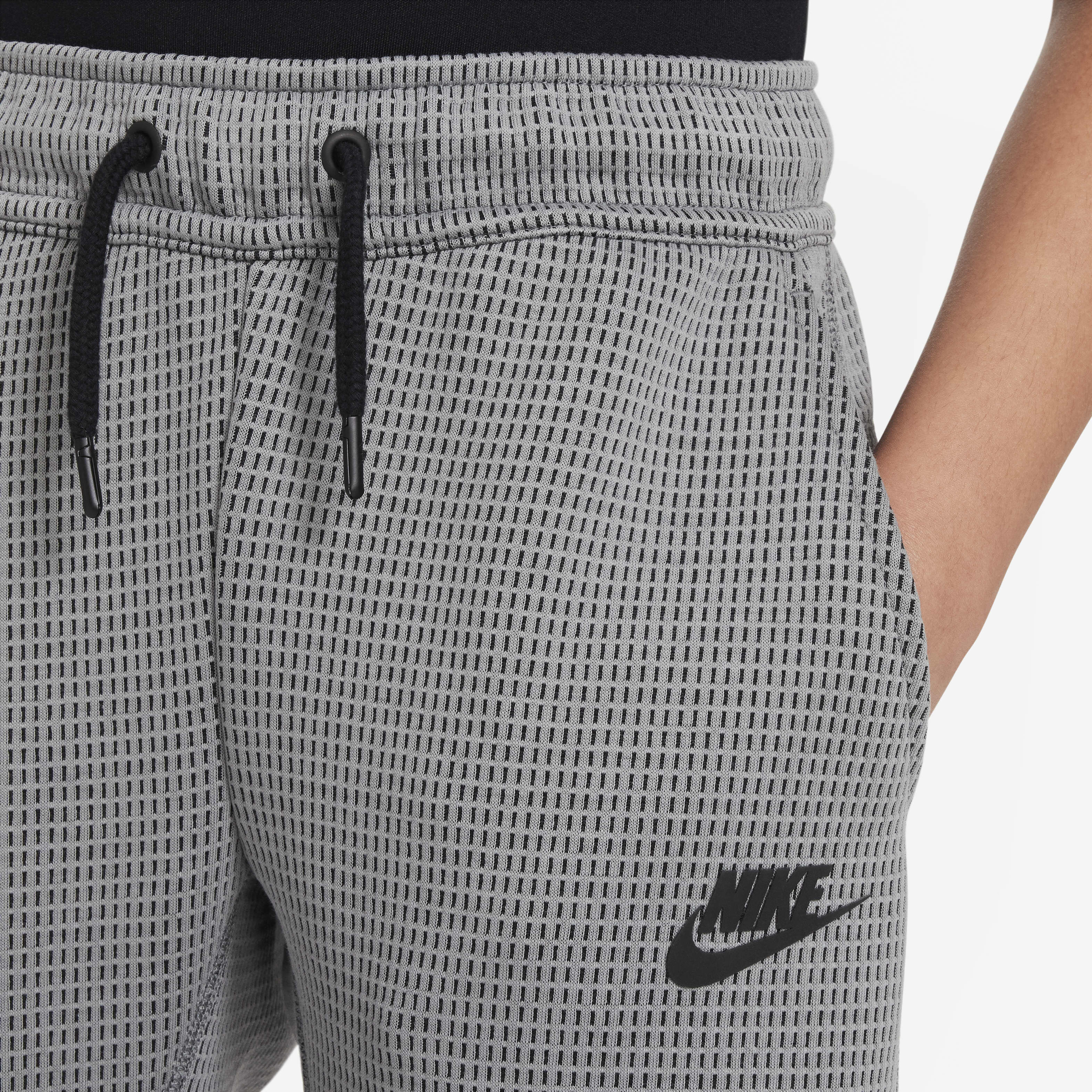 Nike Sportswear Tech Fleece image number 2