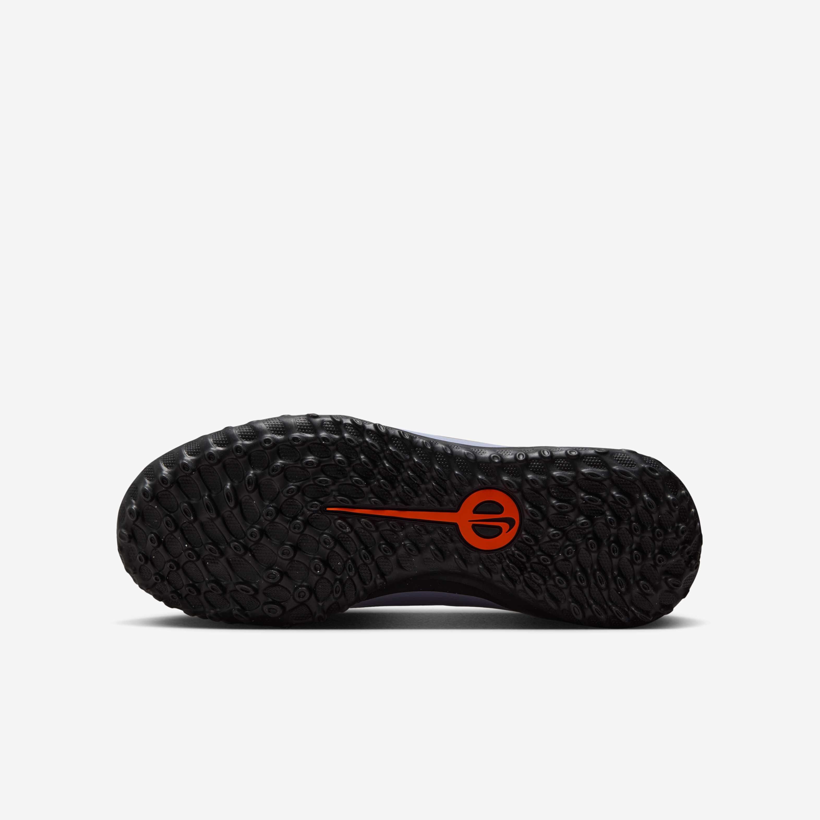 Nike Jr. Tiempo Legend 10 Club image number 1