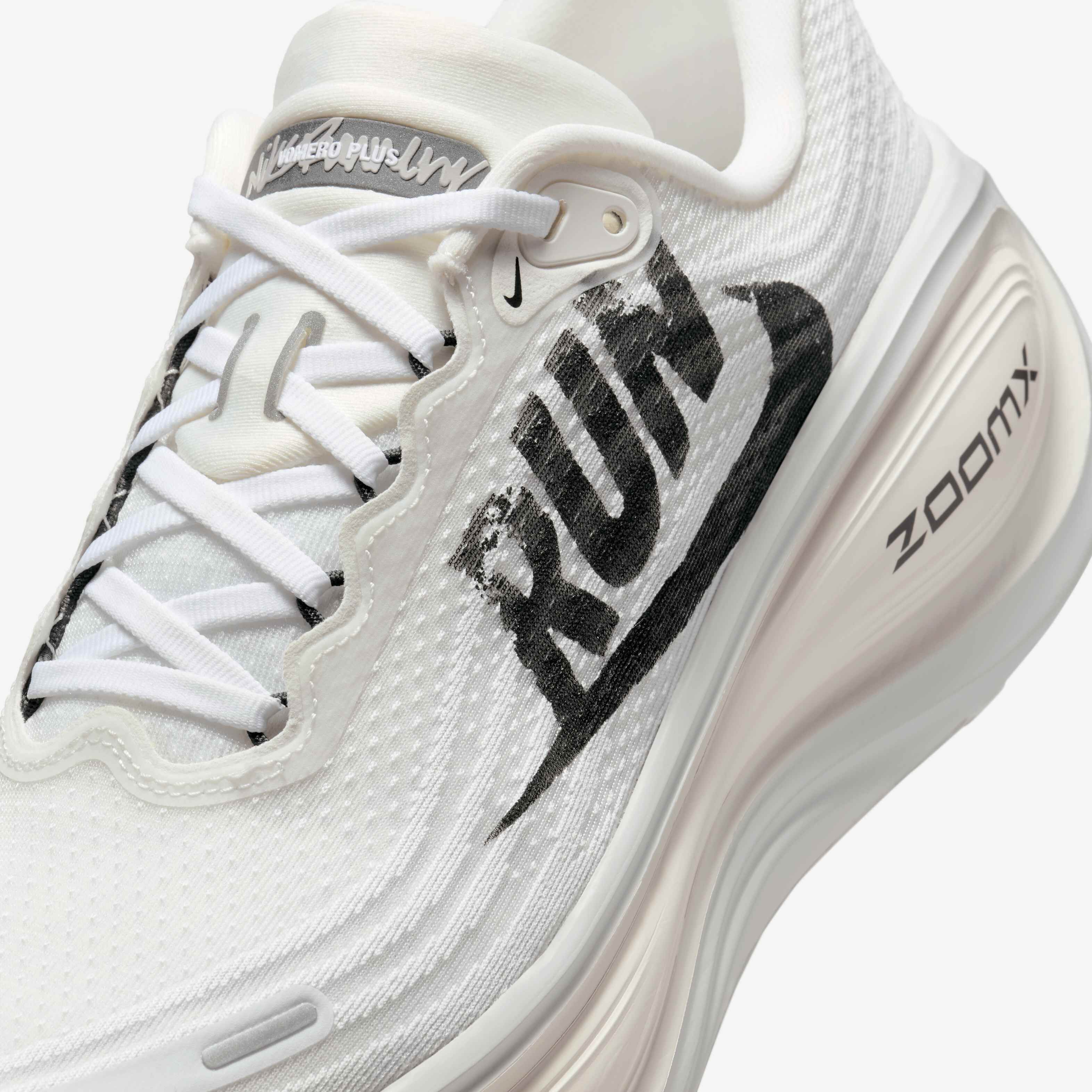 نايكي فوميرو بلس image number 6