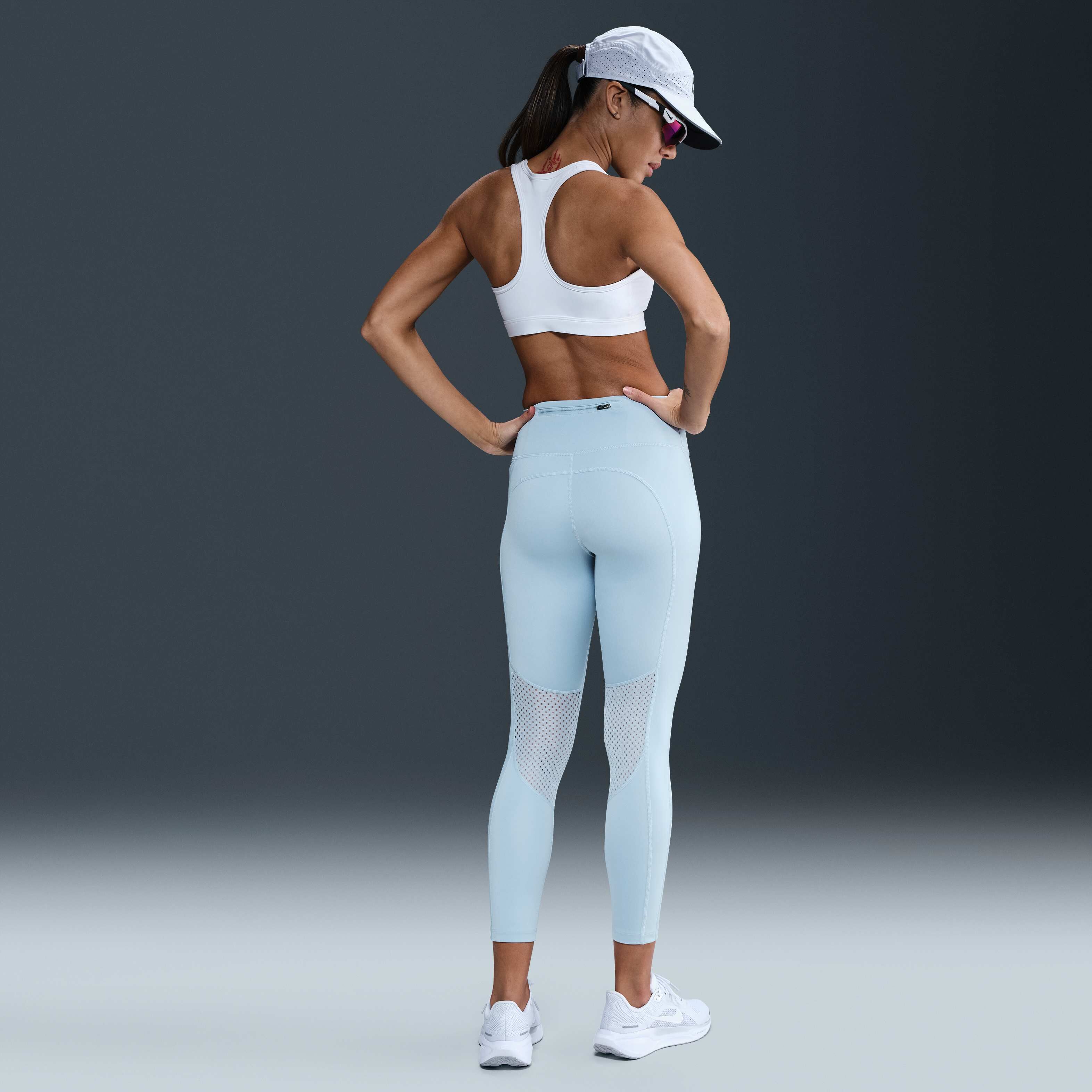 Nike Fast image number 3