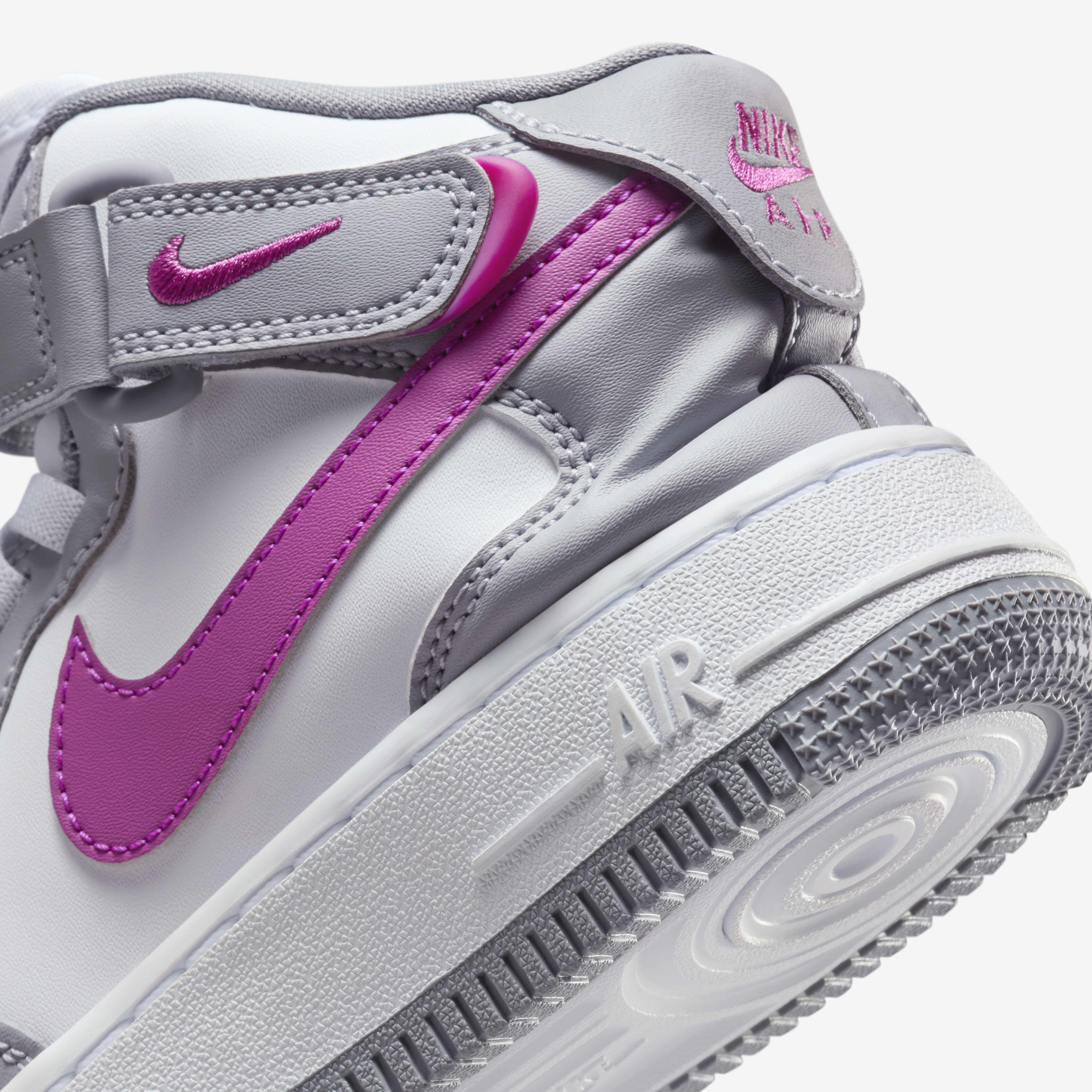 اير فورس 1 ميد ايزي اون image number 9