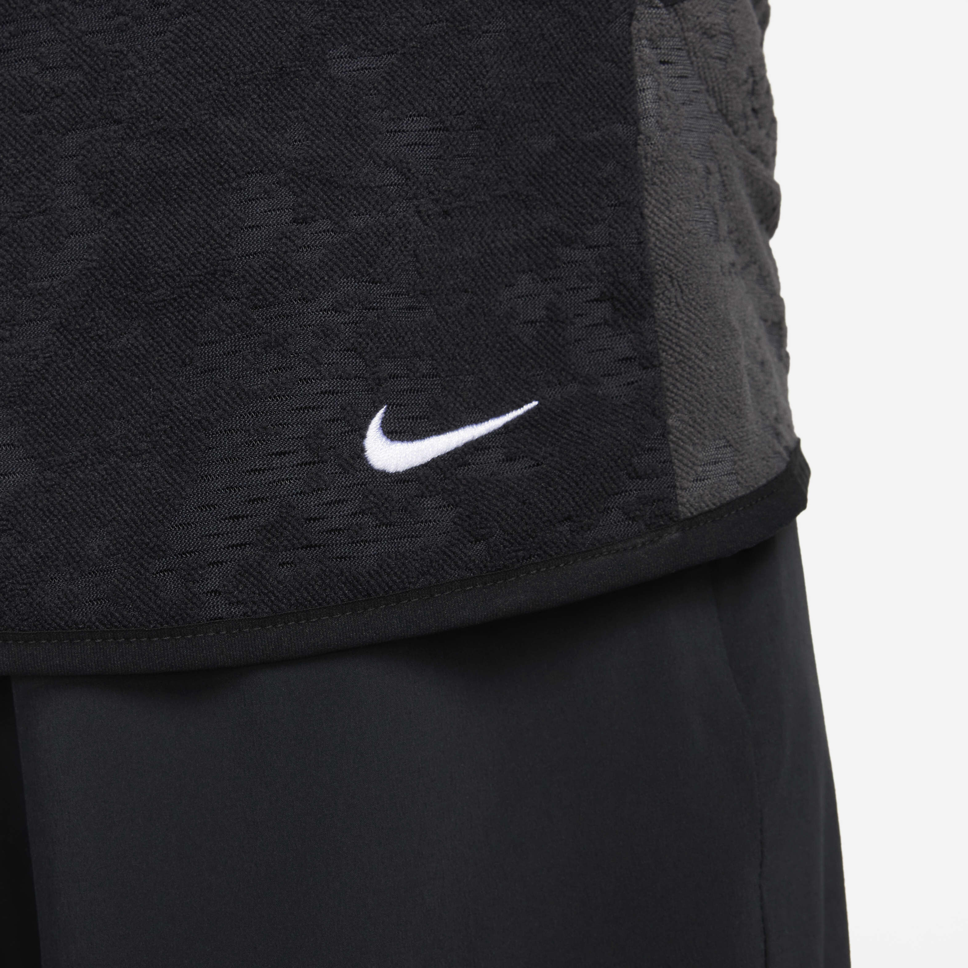Nike medalist running top shop