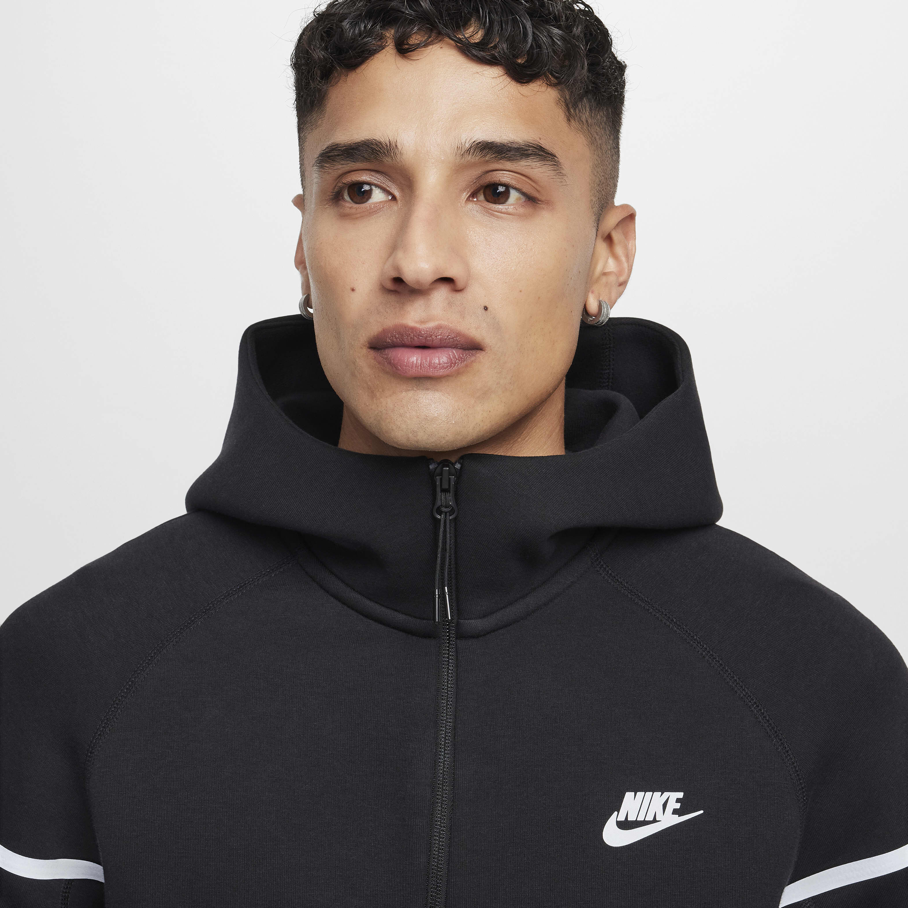 Nike tech fleece reflective store