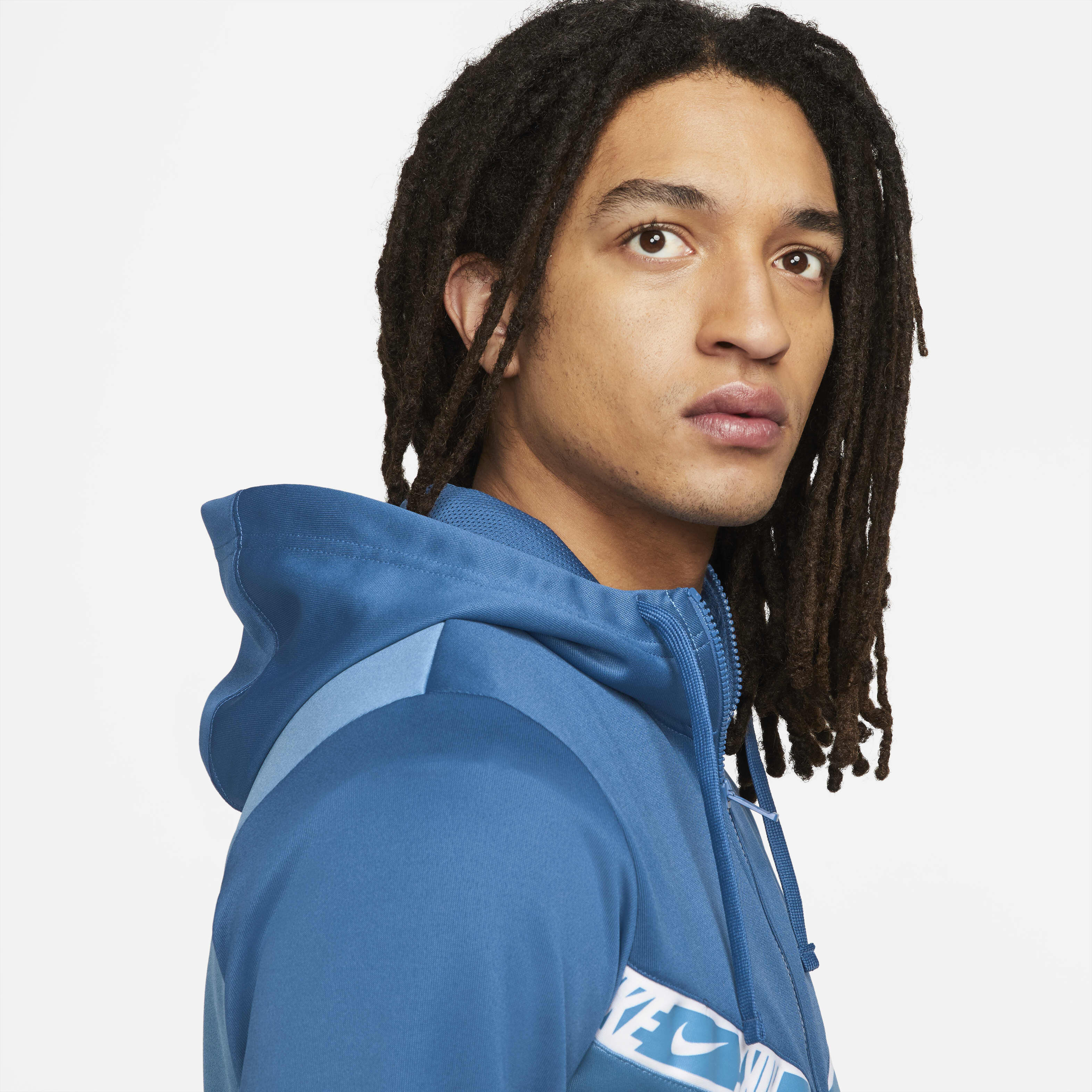 نايكي سبورتسوير image number 4