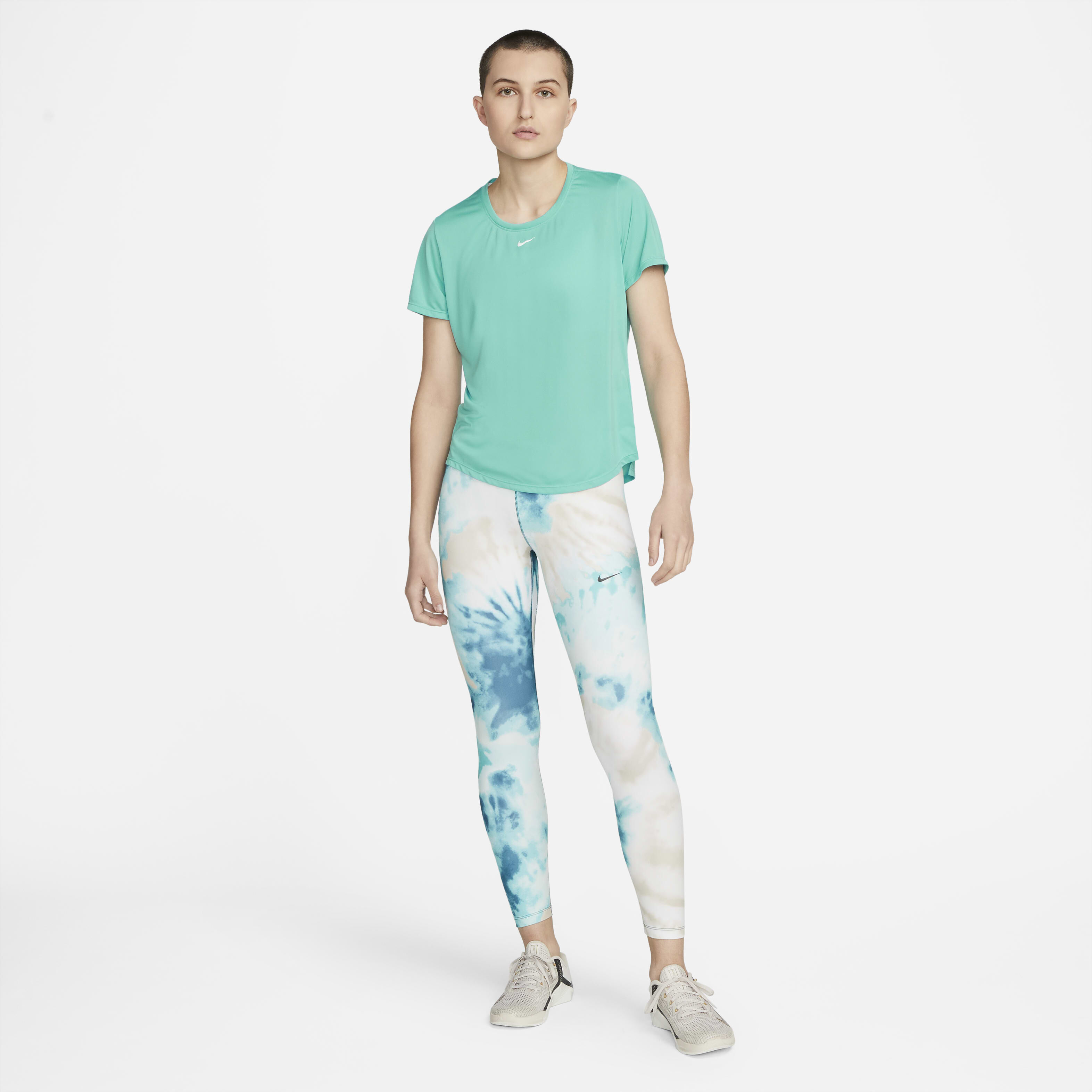 Nike Dri-FIT One image number 4