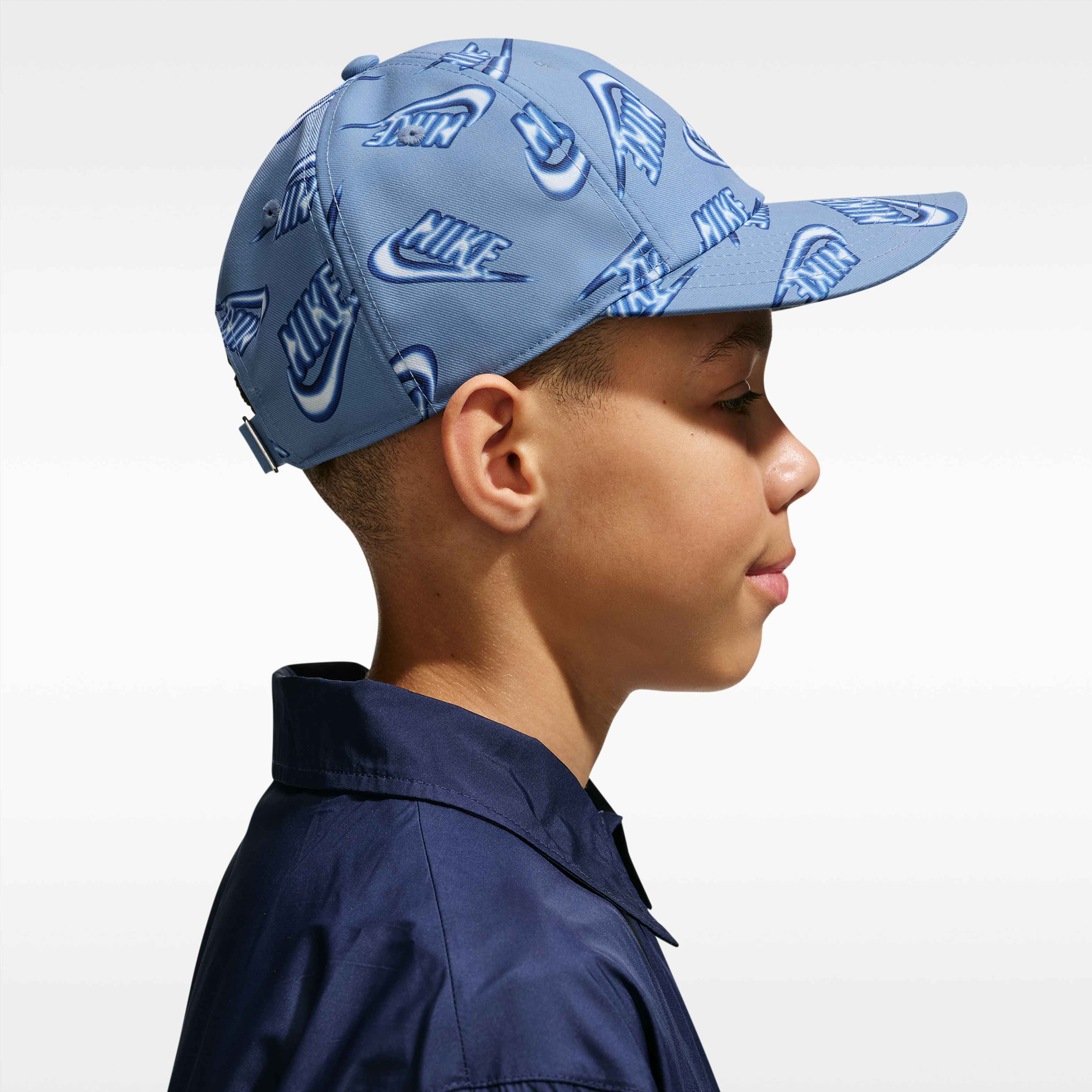 Nike Club image number 3