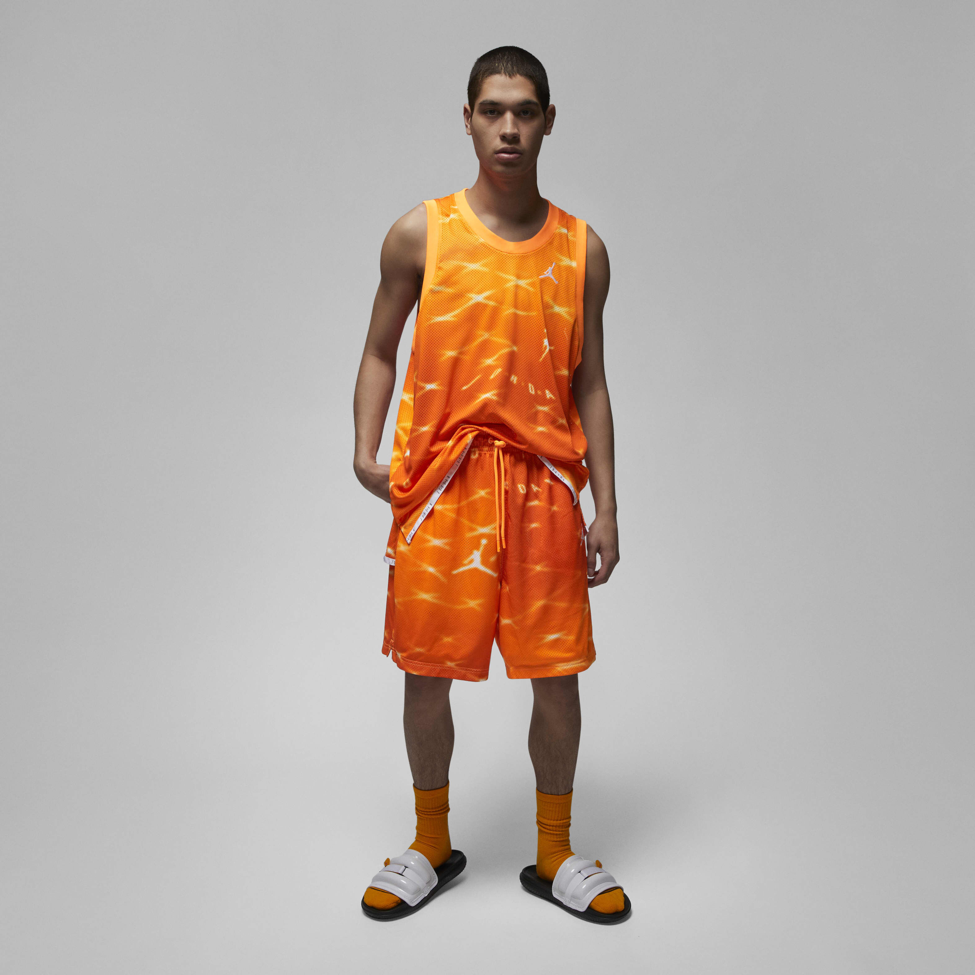 Jordan Essentials image number 6