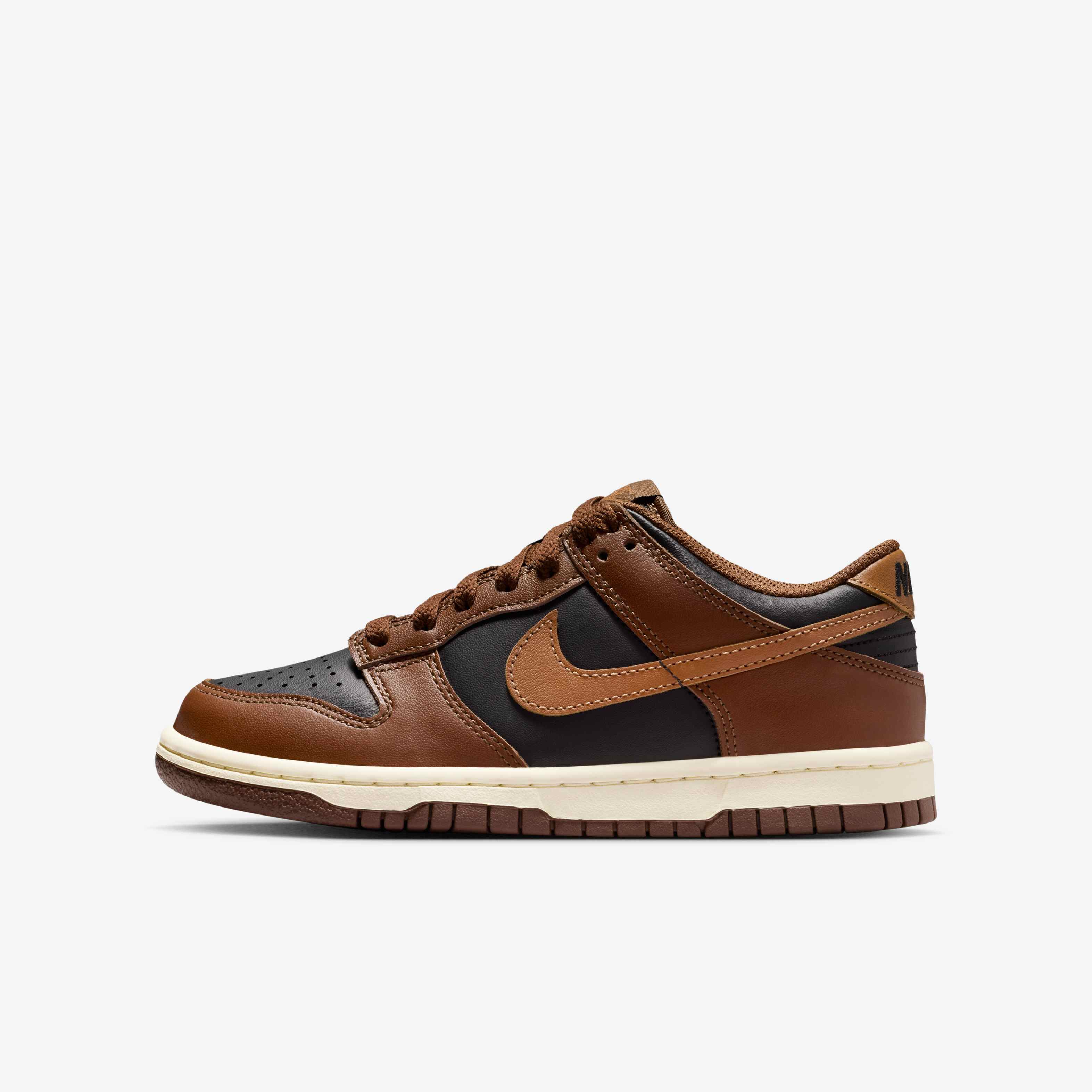 Nike Dunk Low image number 0
