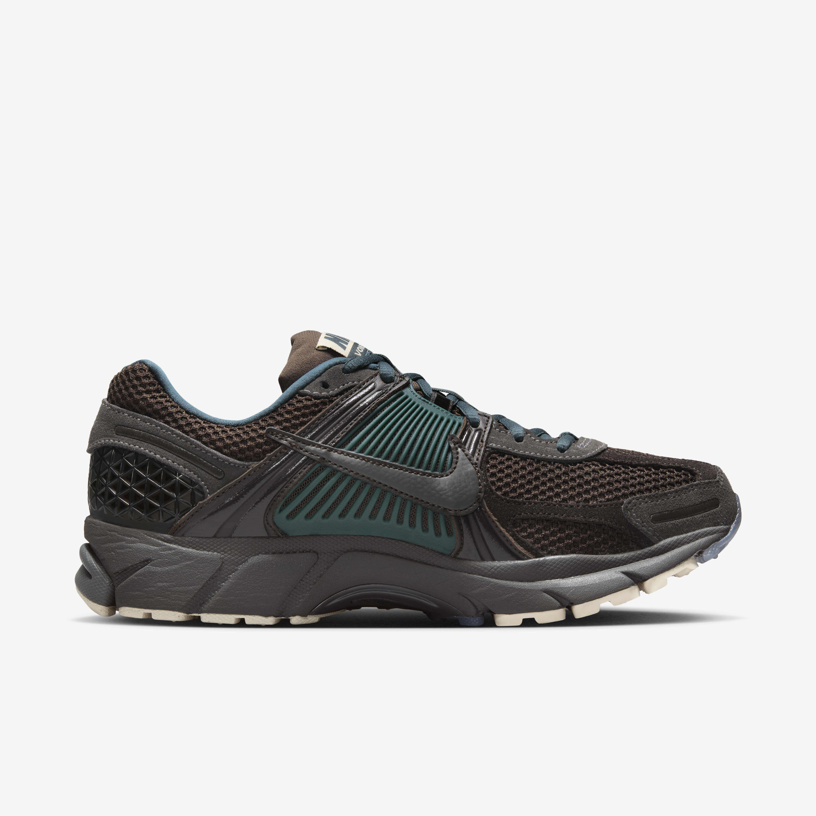 Nike Zoom Vomero 5 Premium image number 2