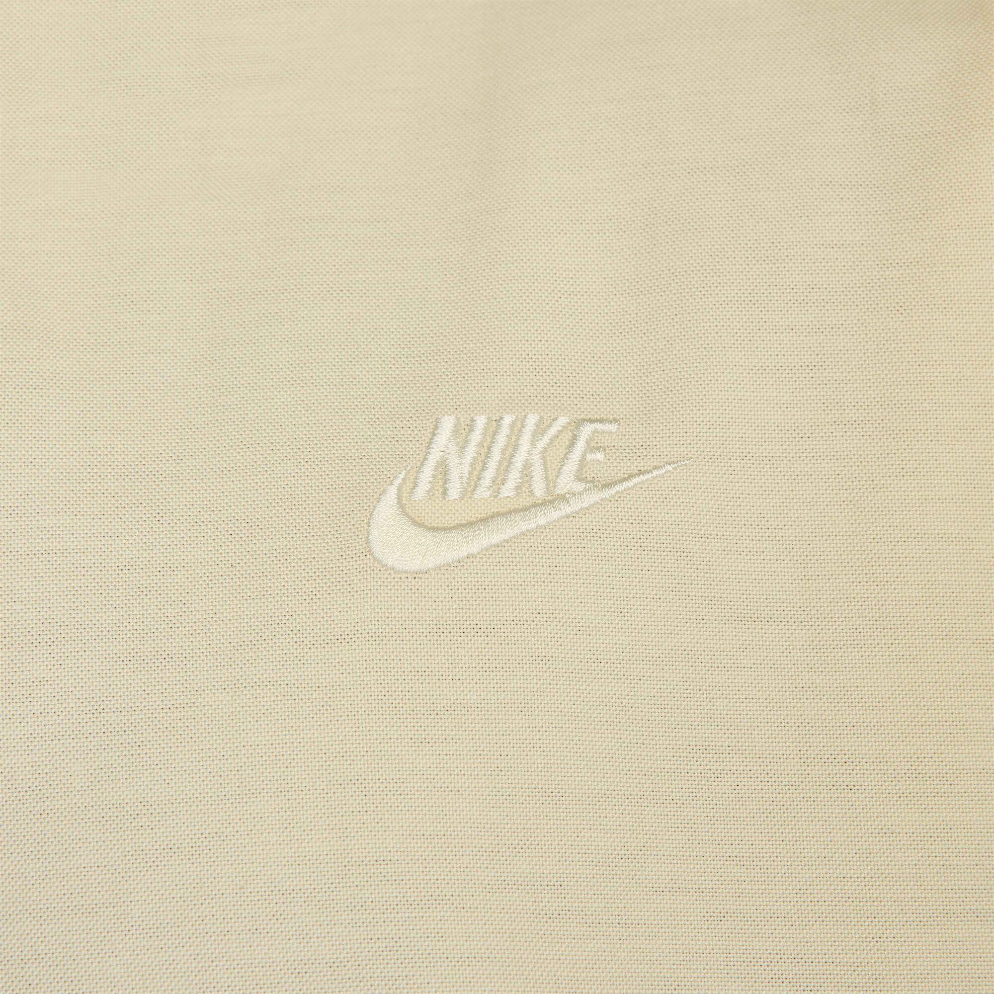 Zoom image