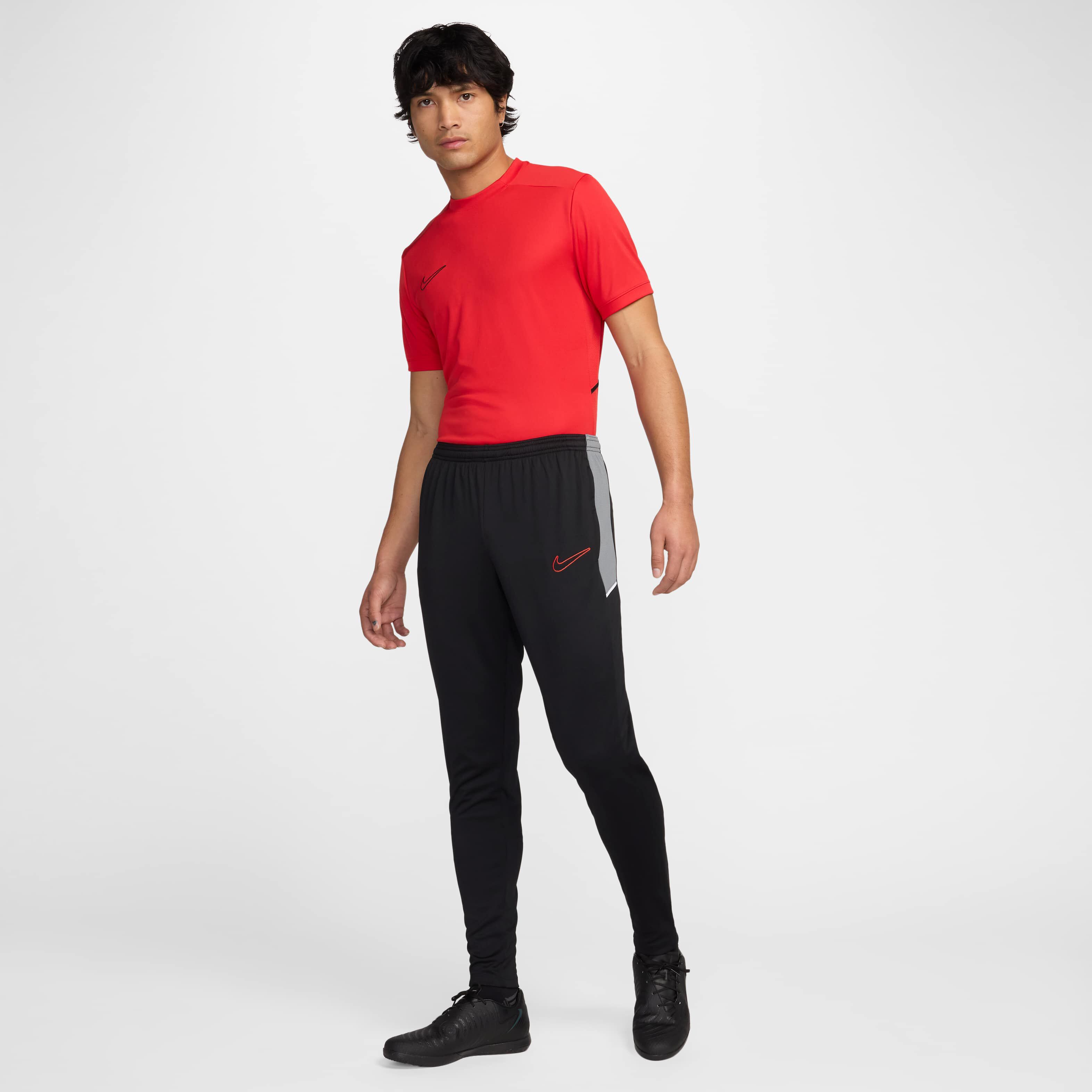 Nike Academy image number 5