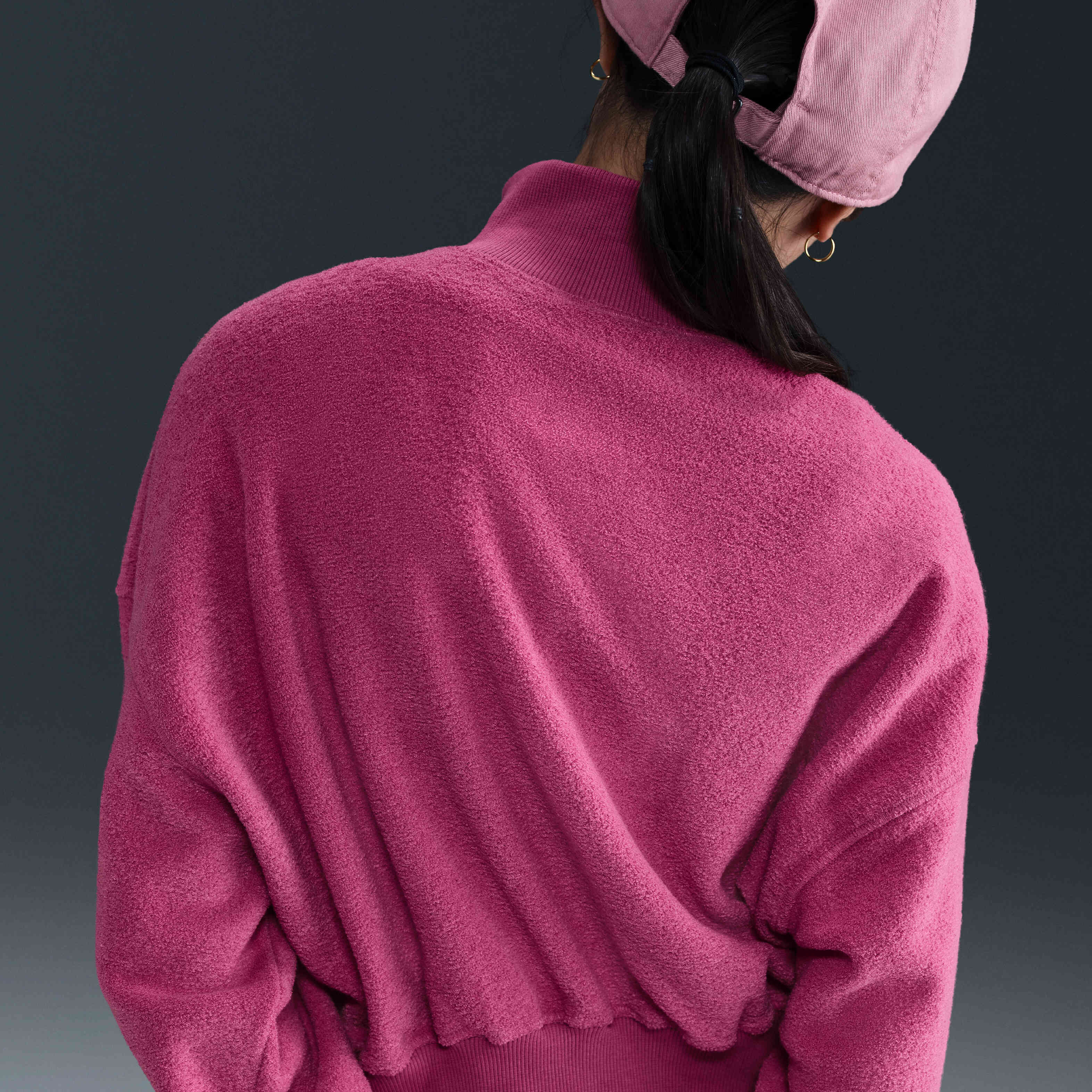 نايكي سبورتسوير image number 1