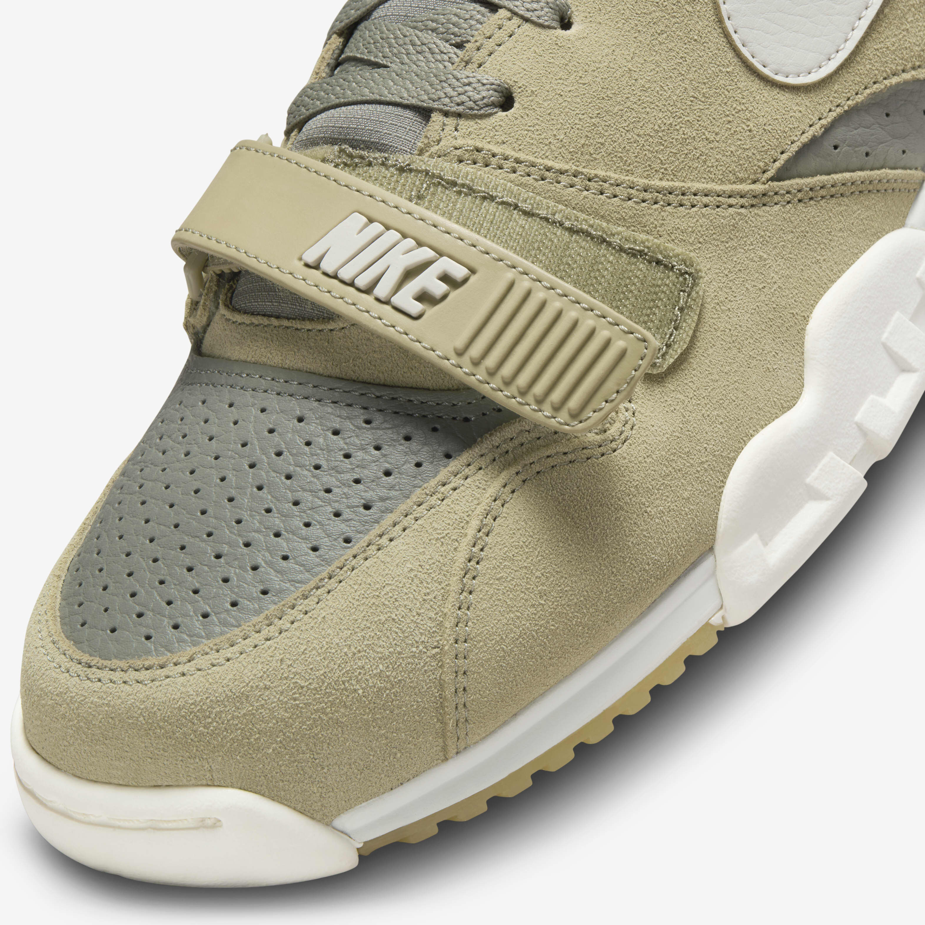 Nike Air Trainer 1 image number 8