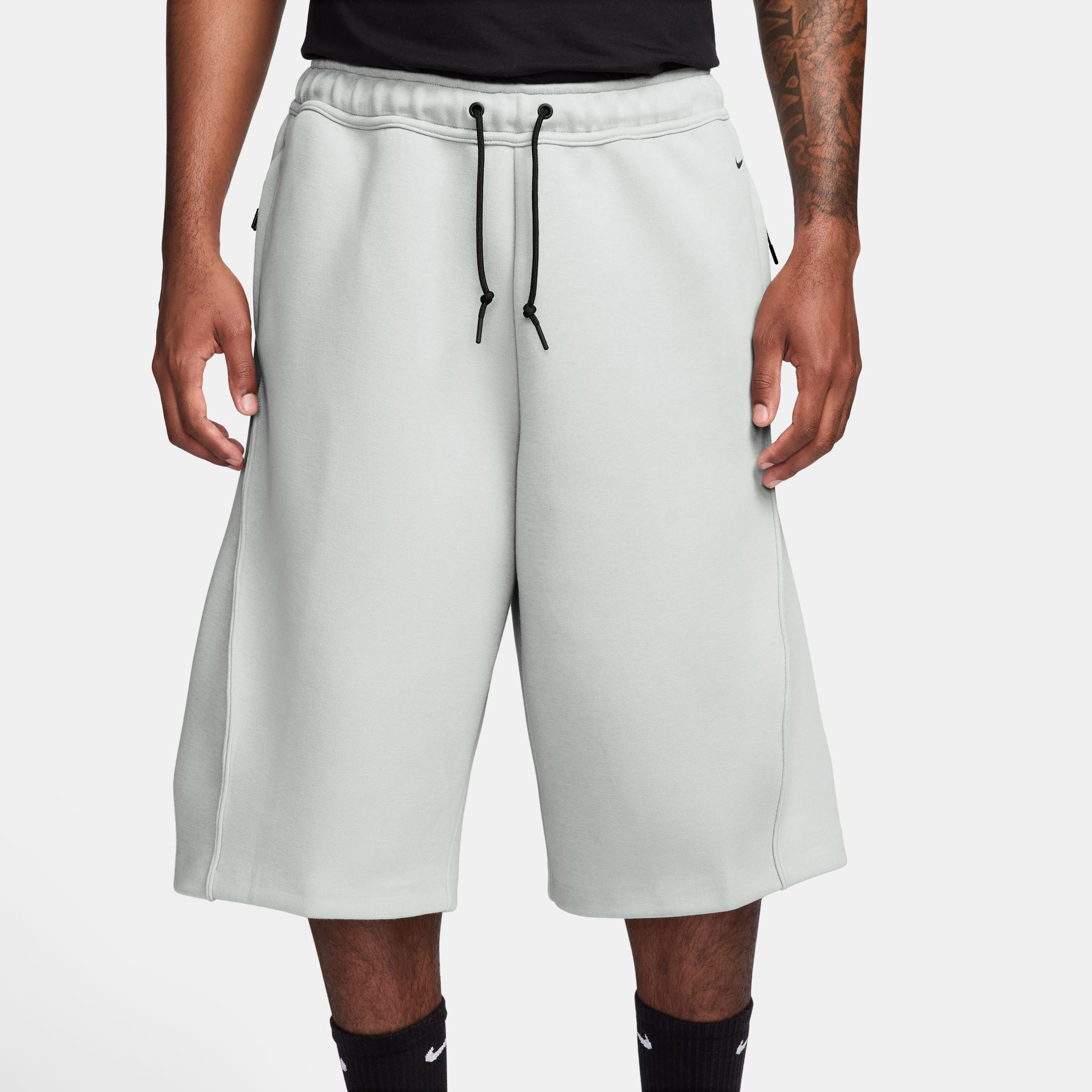 Nike Tech image number 0