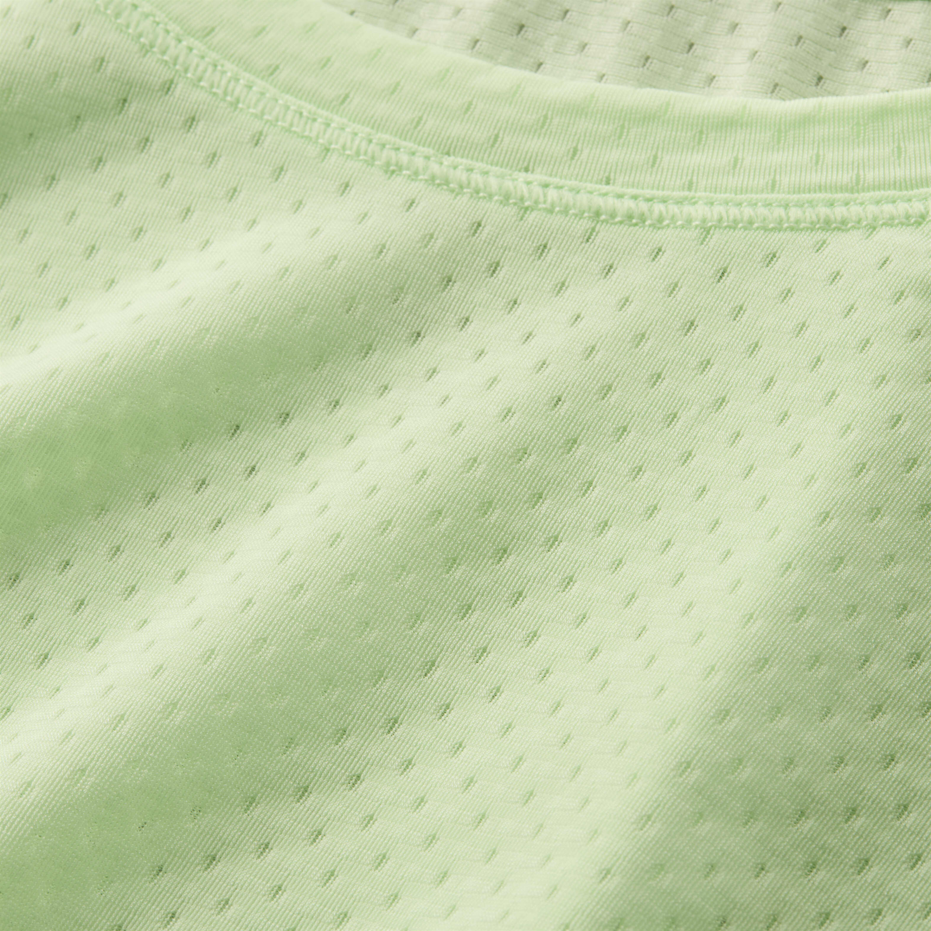 Nike One Classic Breathe image number 6