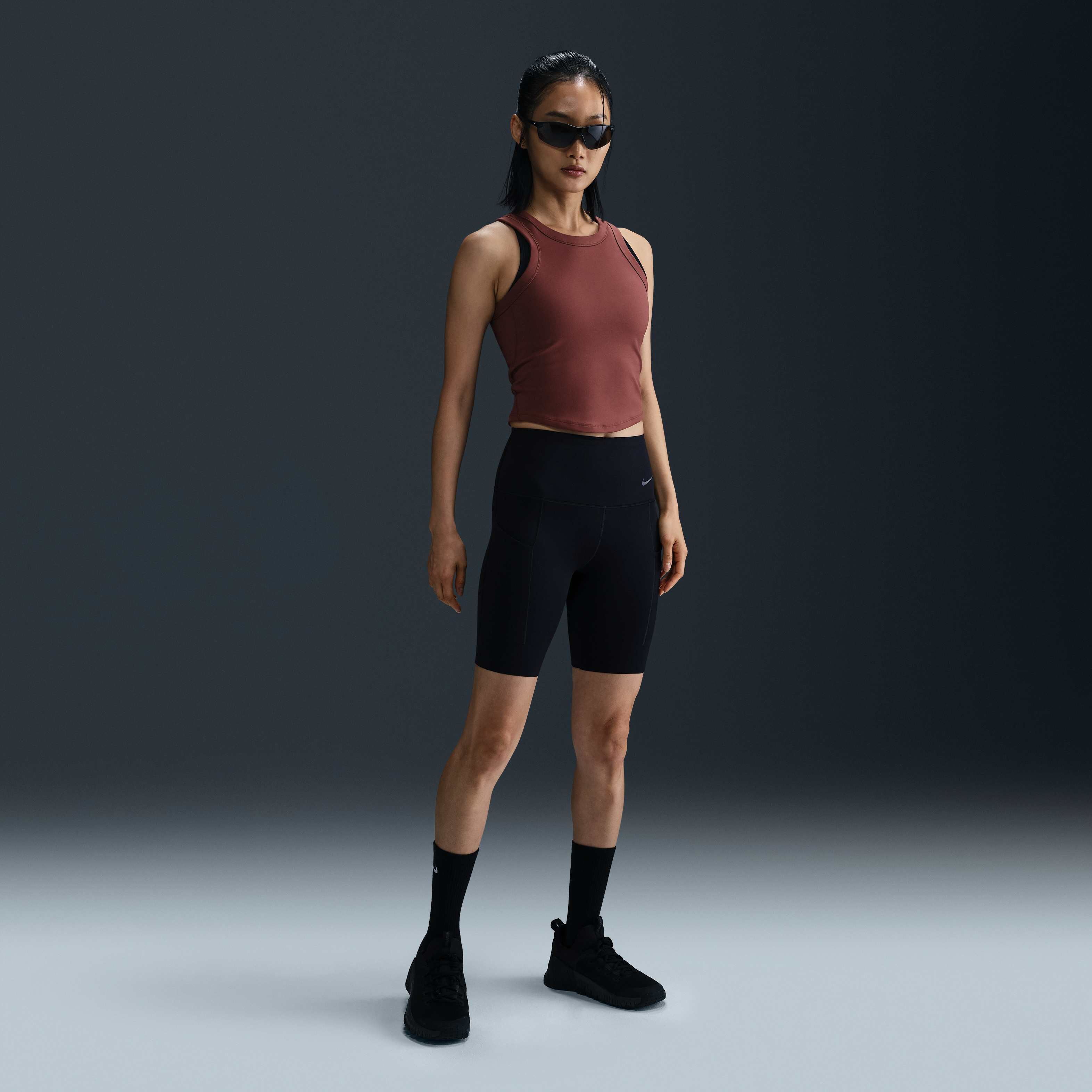 نايكي ون فيتد image number 3