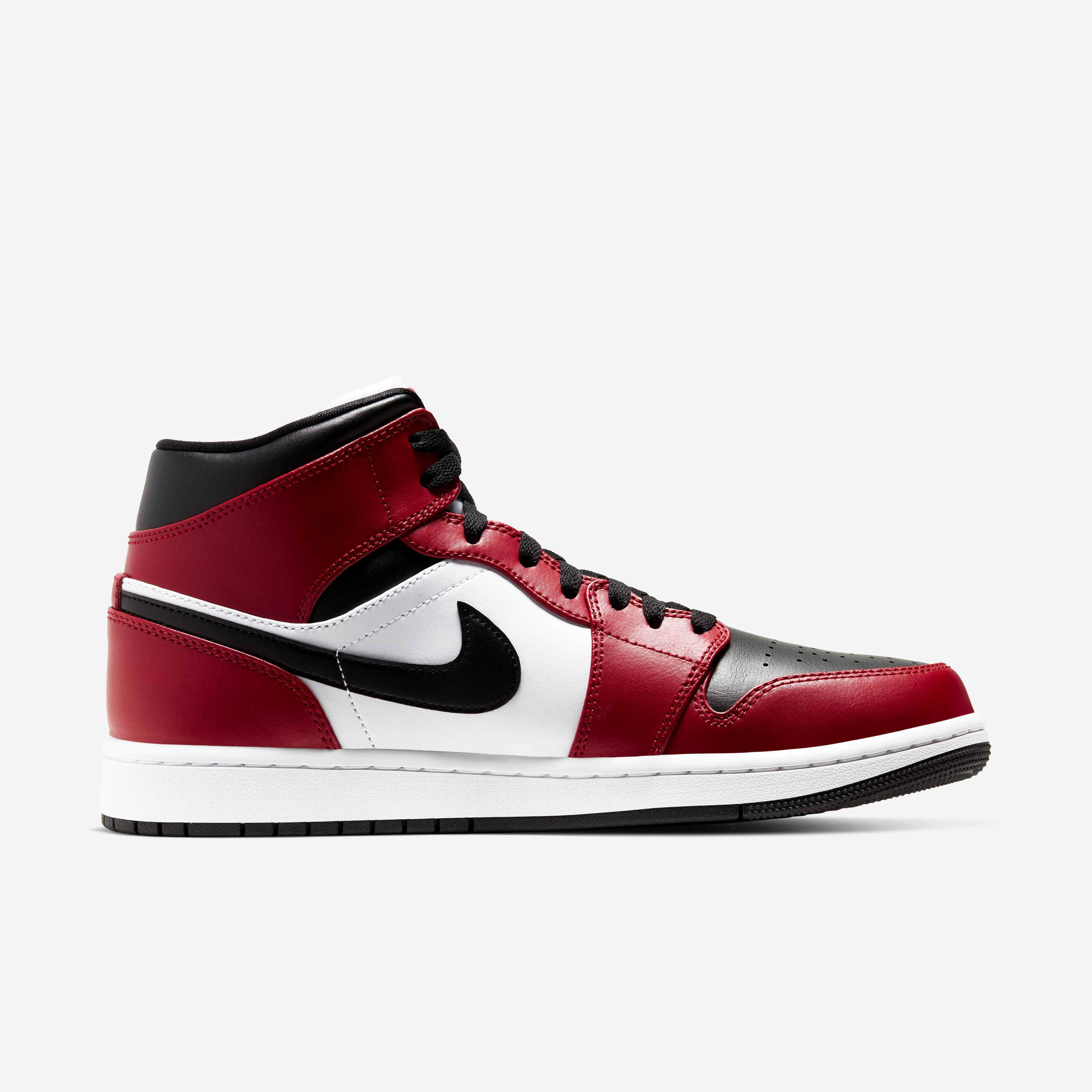 Air Jordan 1 Mid image number 2