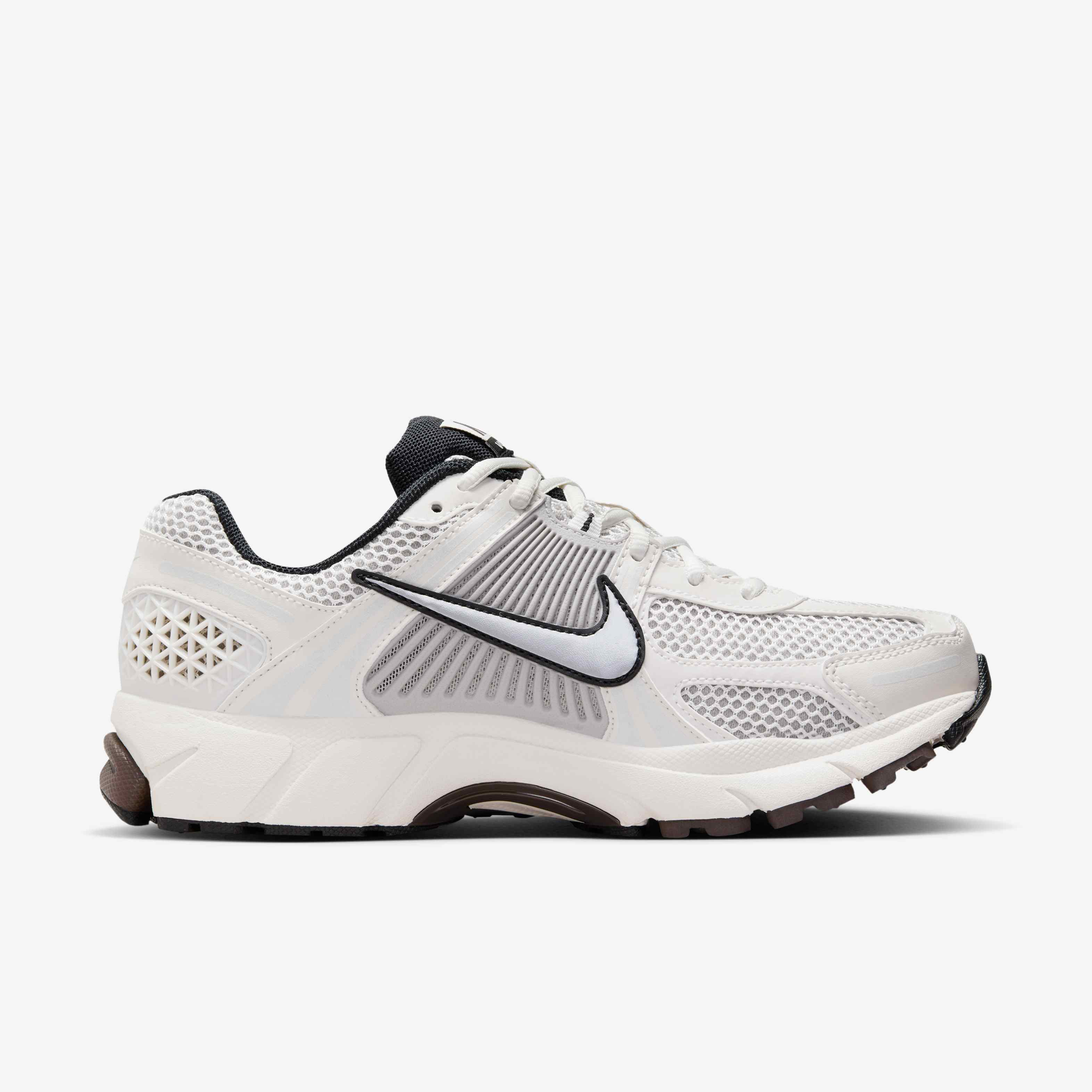 Nike Zoom Vomero 5 image number 3