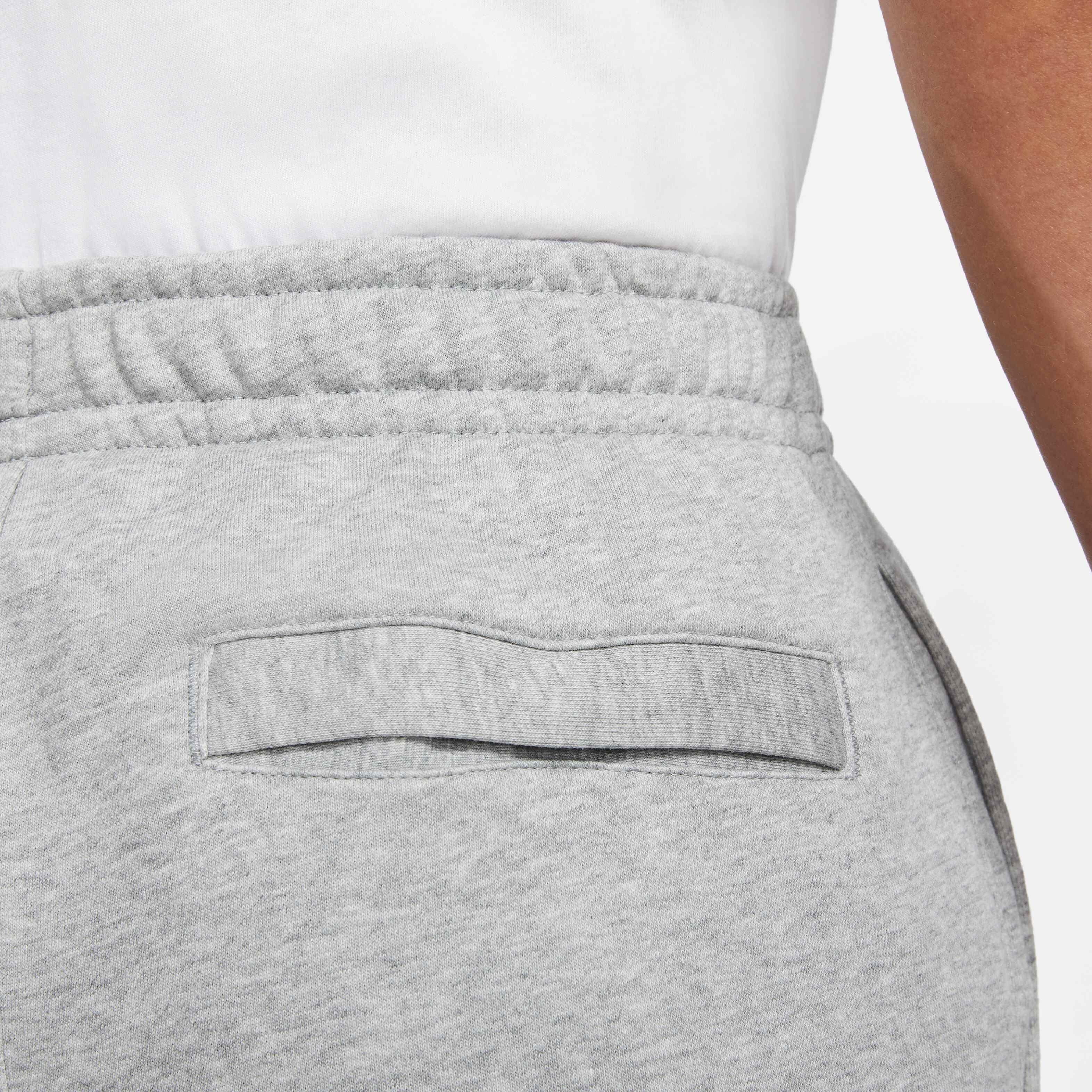 Nike Sportswear Club image number 5