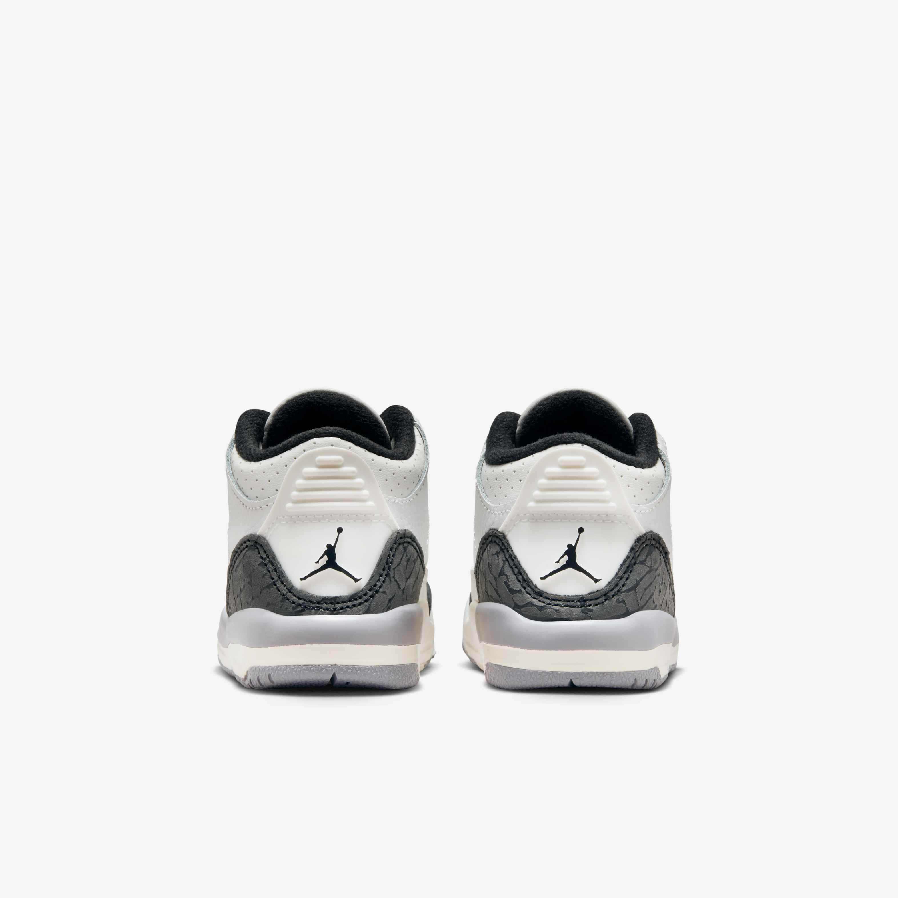 Jordan 3 Retro 'Cement Grey' image number 5