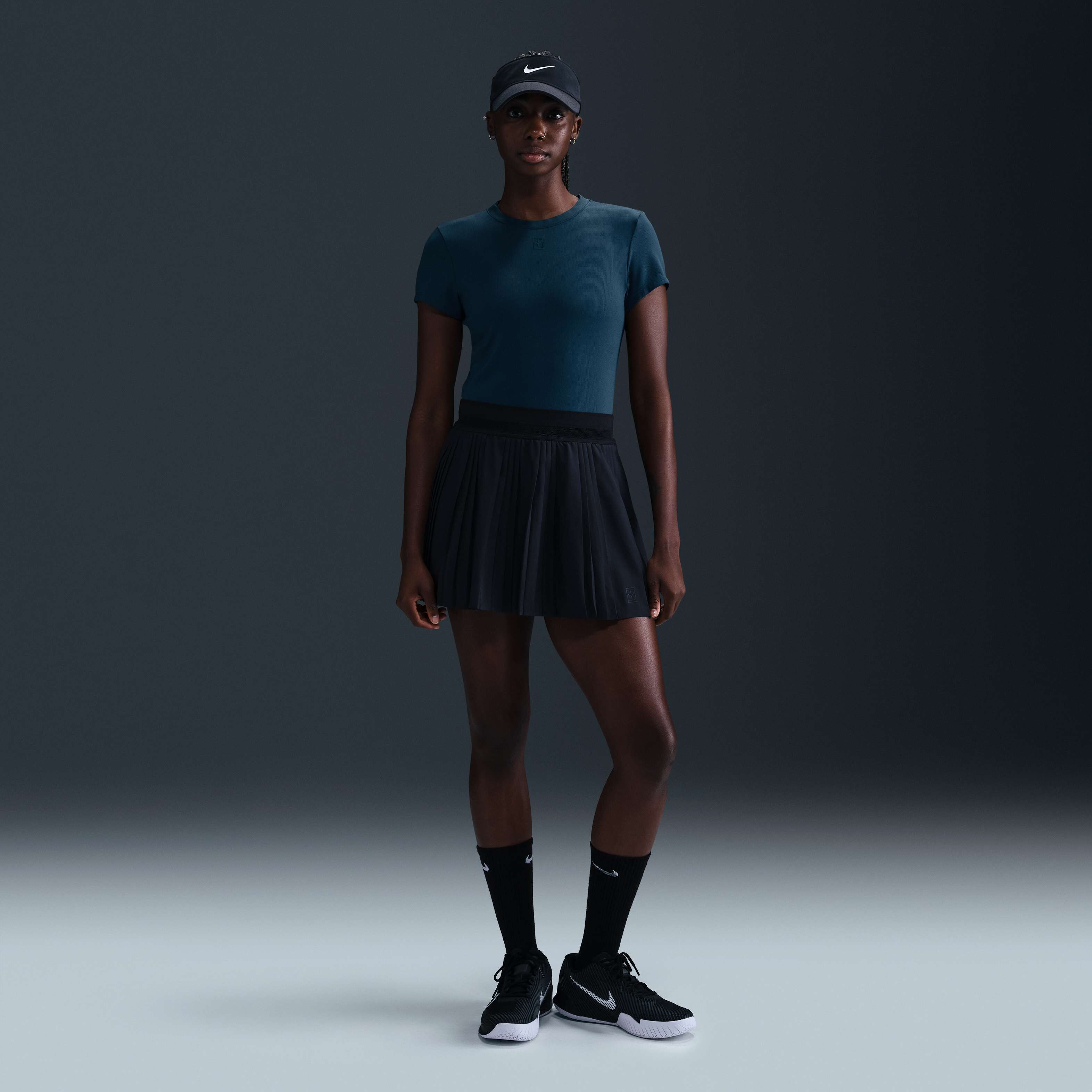 NikeCourt Advantage image number 3
