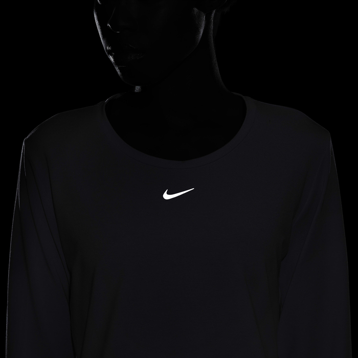 Nike Dri-FIT UV One Luxe image number 5 Nike Dri-FIT UV One Luxe image number 5