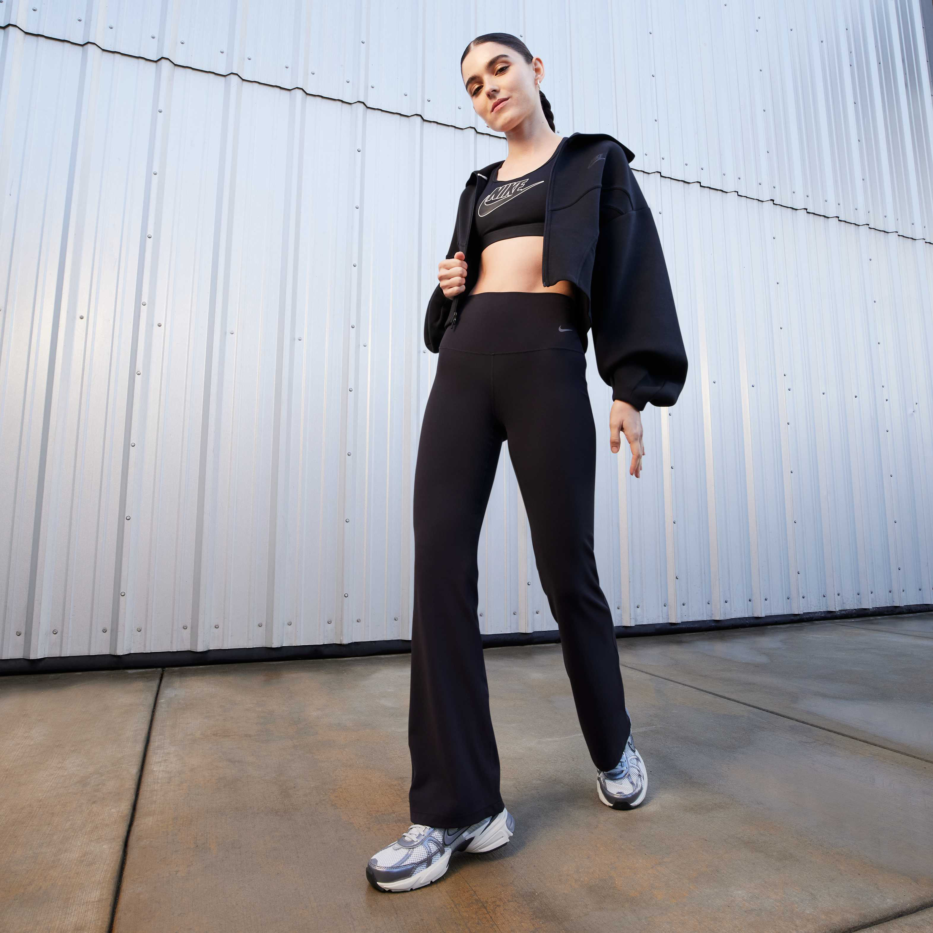 Nike V2K Run image number 12