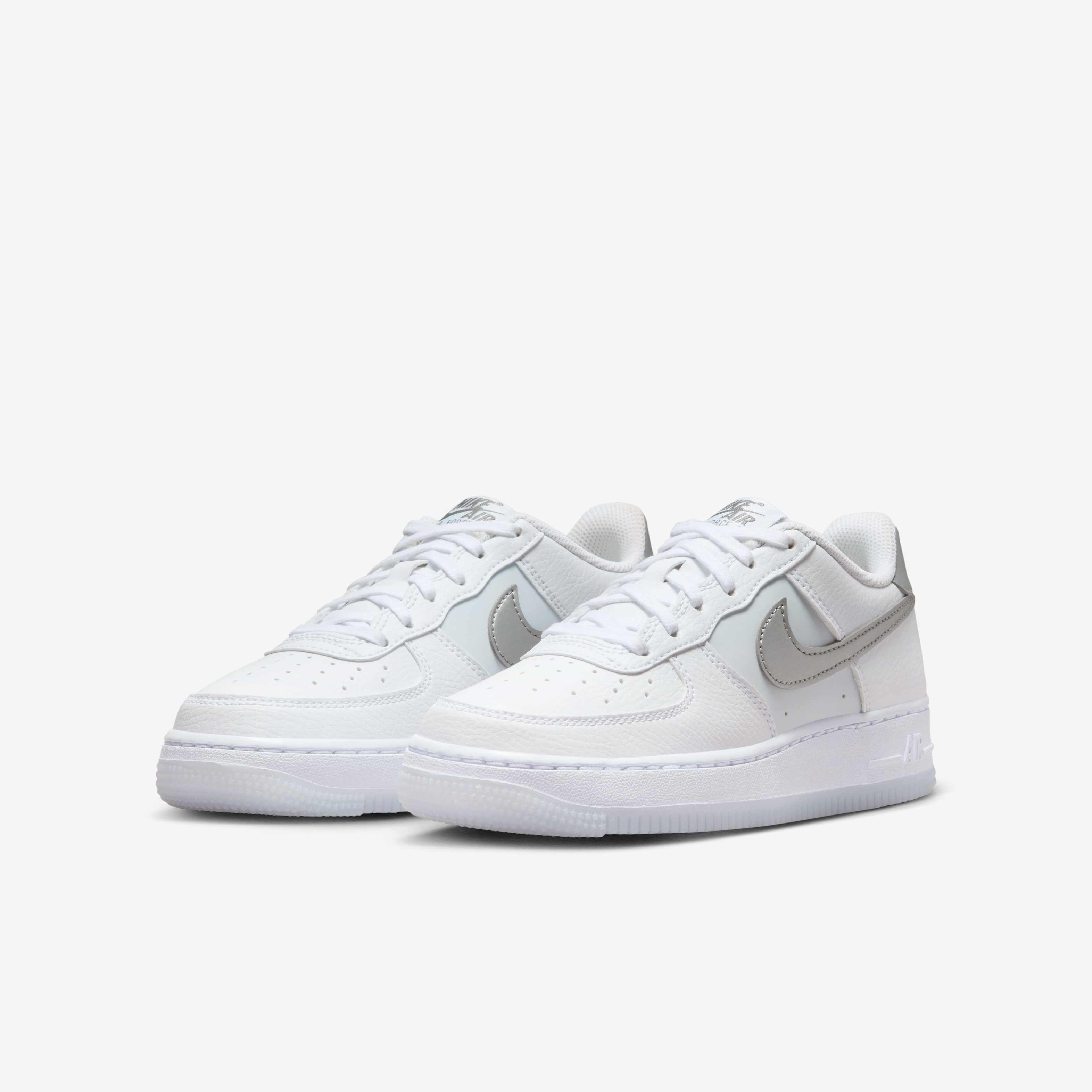 Nike Air Force 1 image number 4