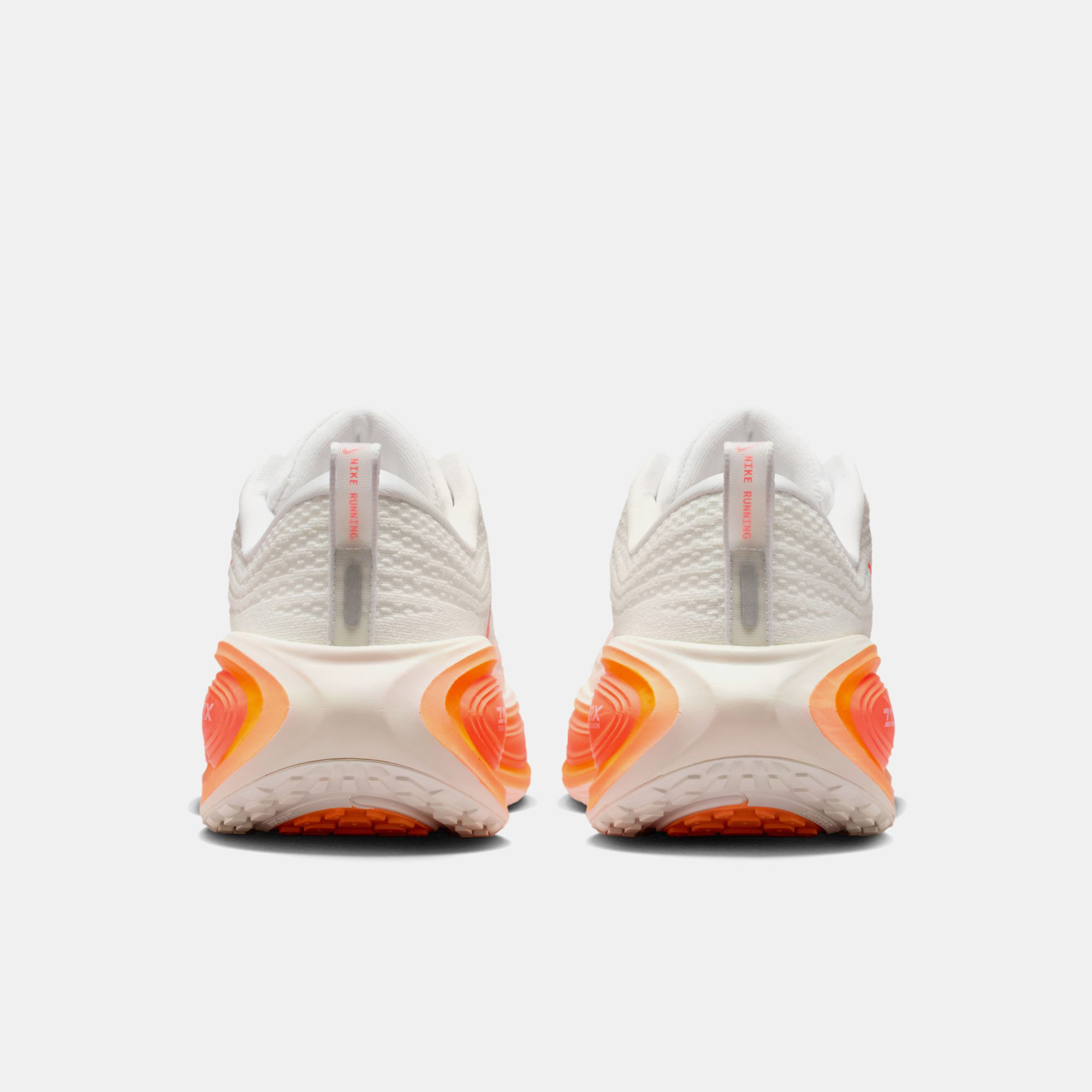 نايكي فوميرو بلس image number 1