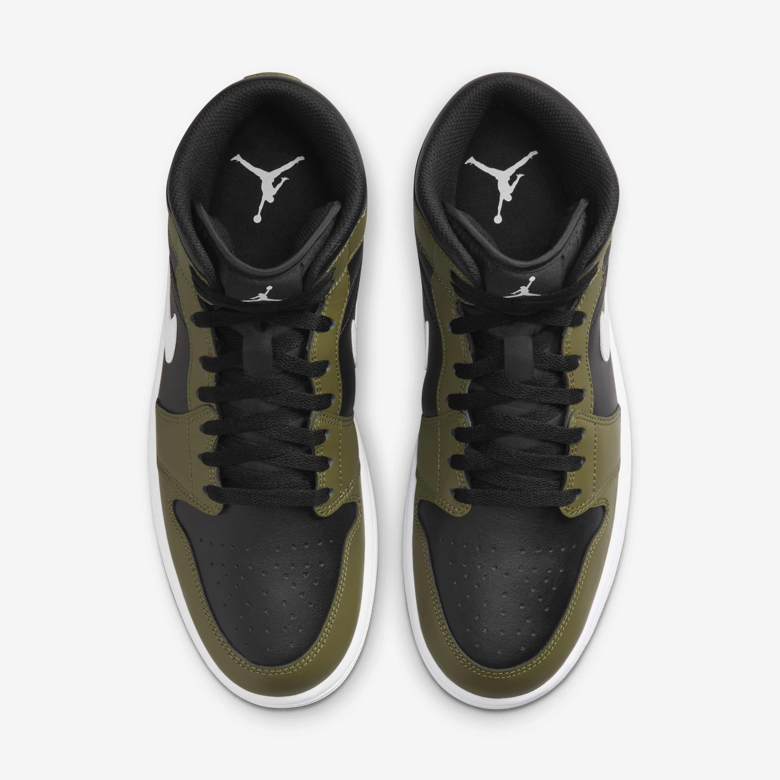 Air Jordan 1 Mid image number 3