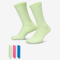 نايكي افريداي بلاس كوشيند