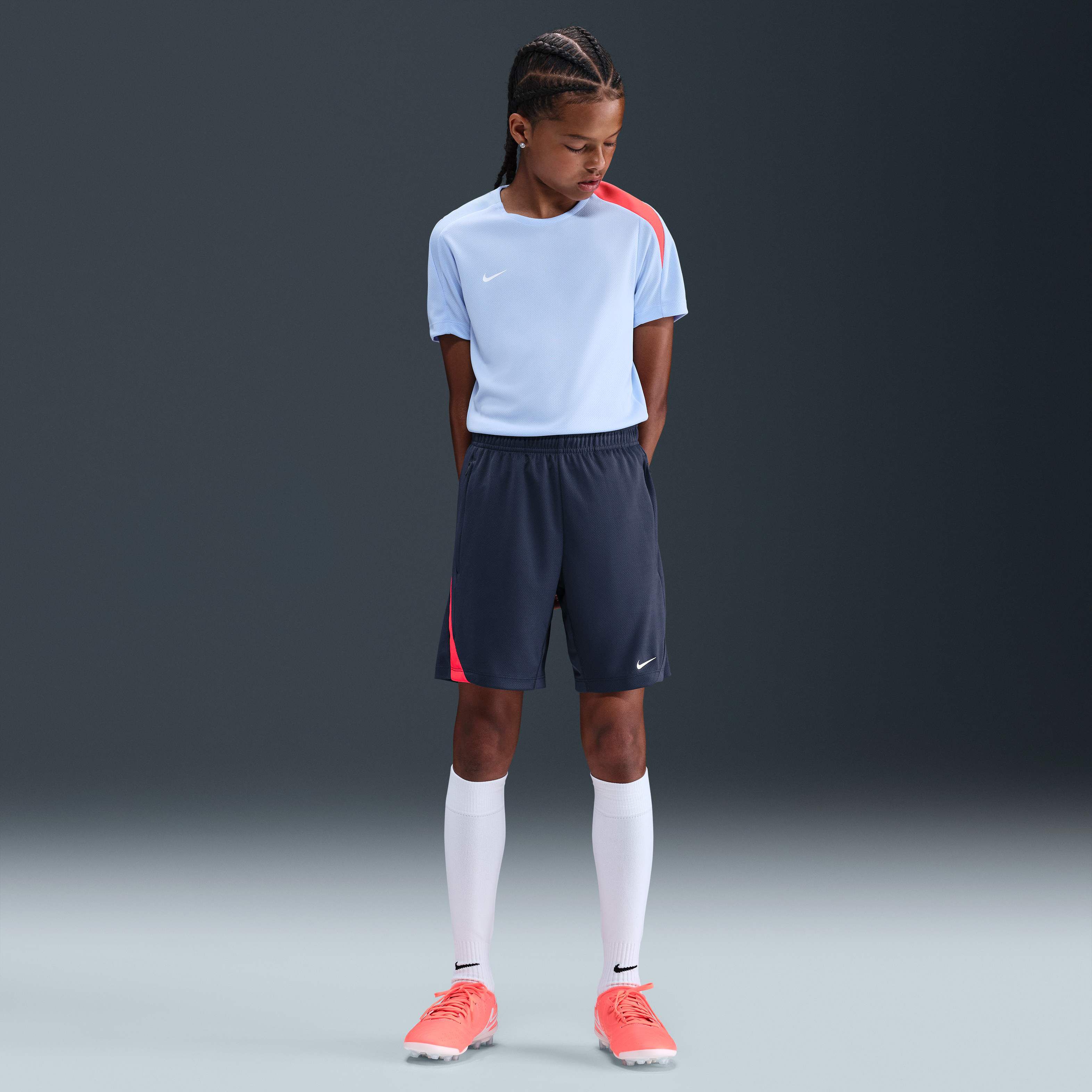 Nike Dri-FIT Strike image number 0