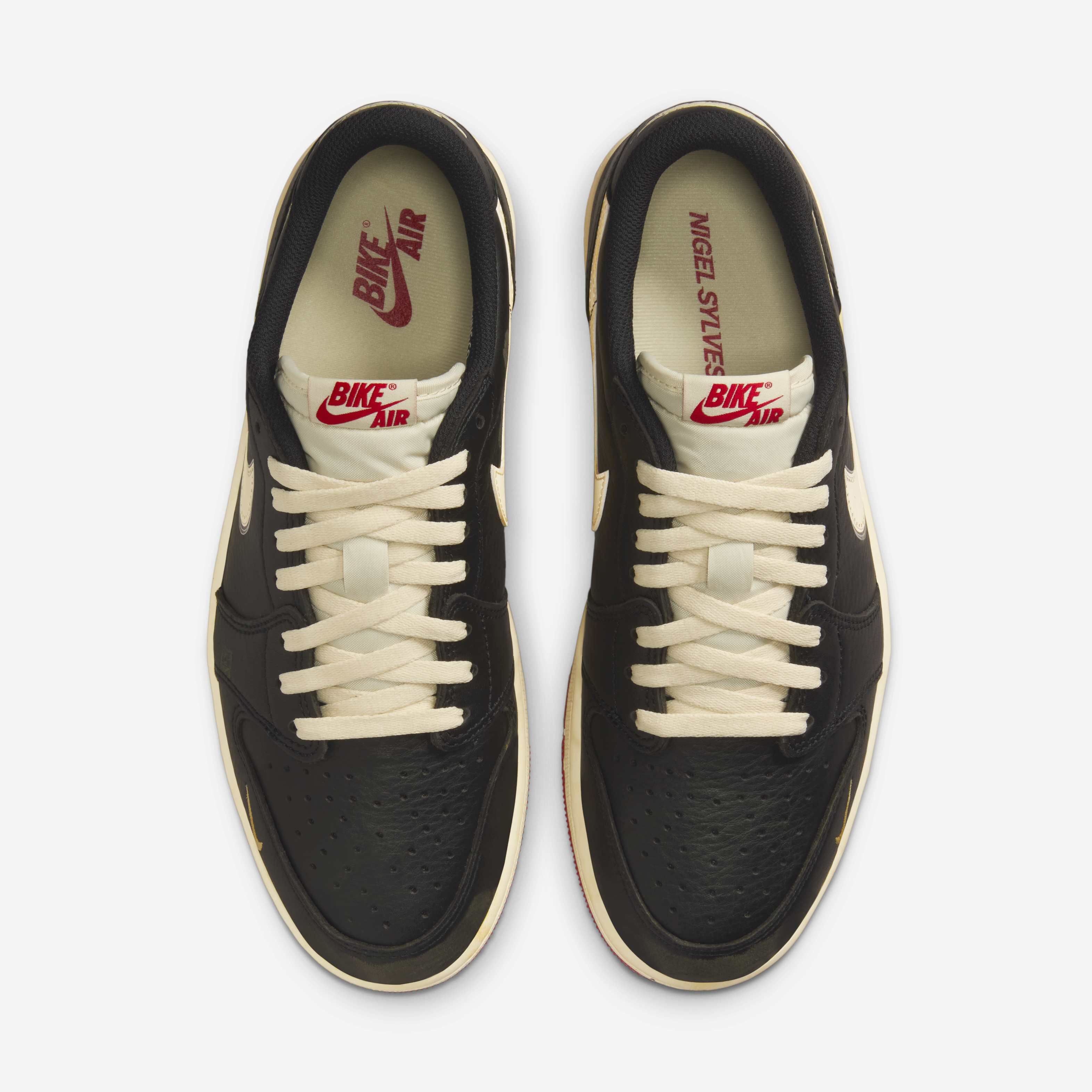 Air Jordan 1 Retro Low image number 3