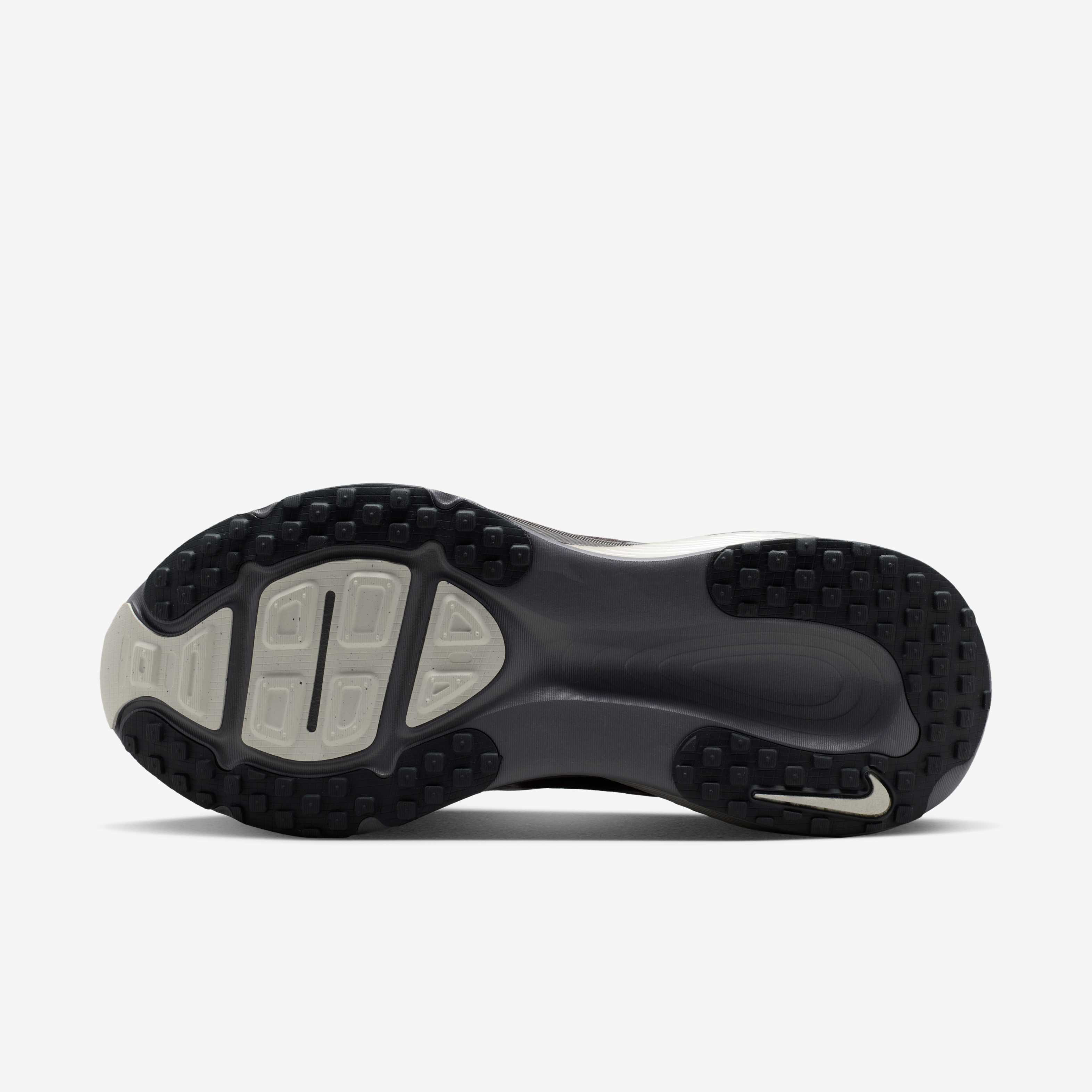 Nike Vomero 18 SE image number 1