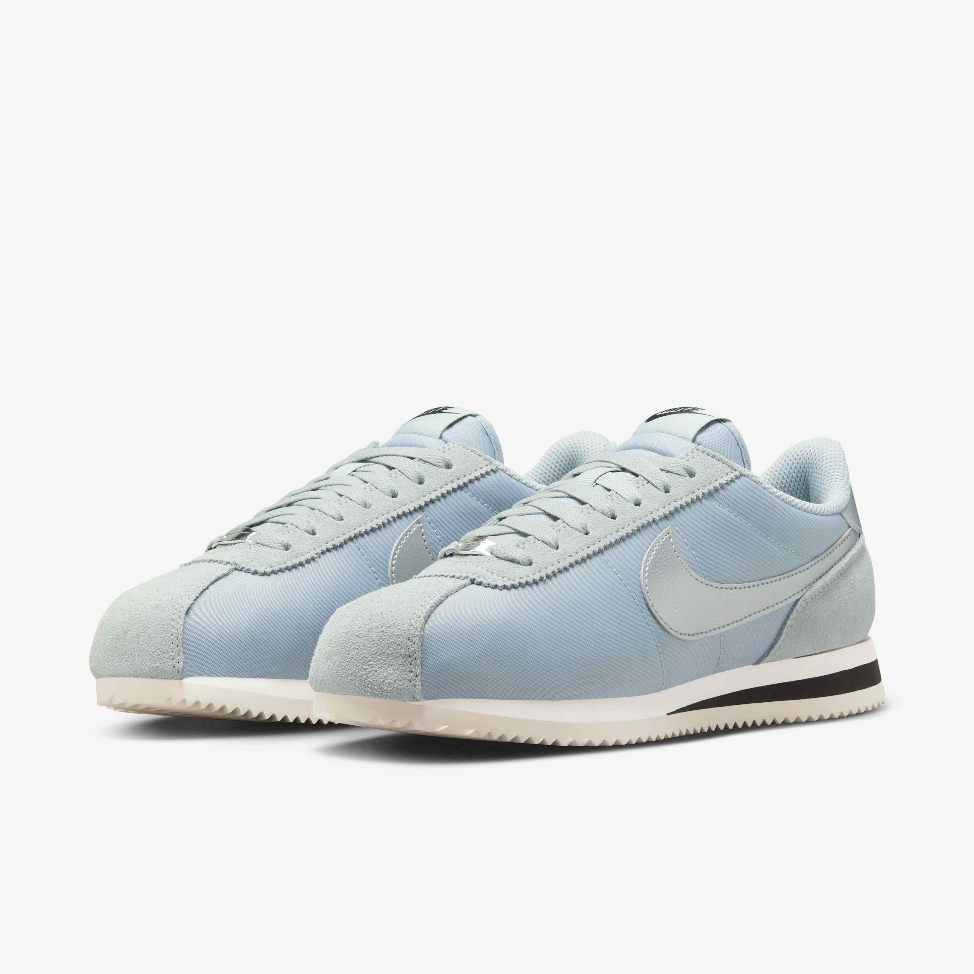 Nike Cortez Textile image number 4