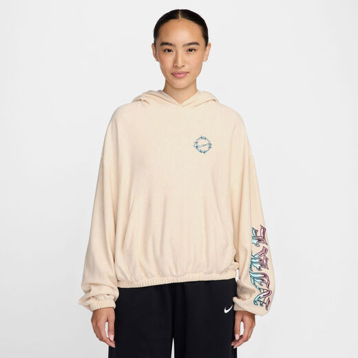 نايكي سبورتسوير