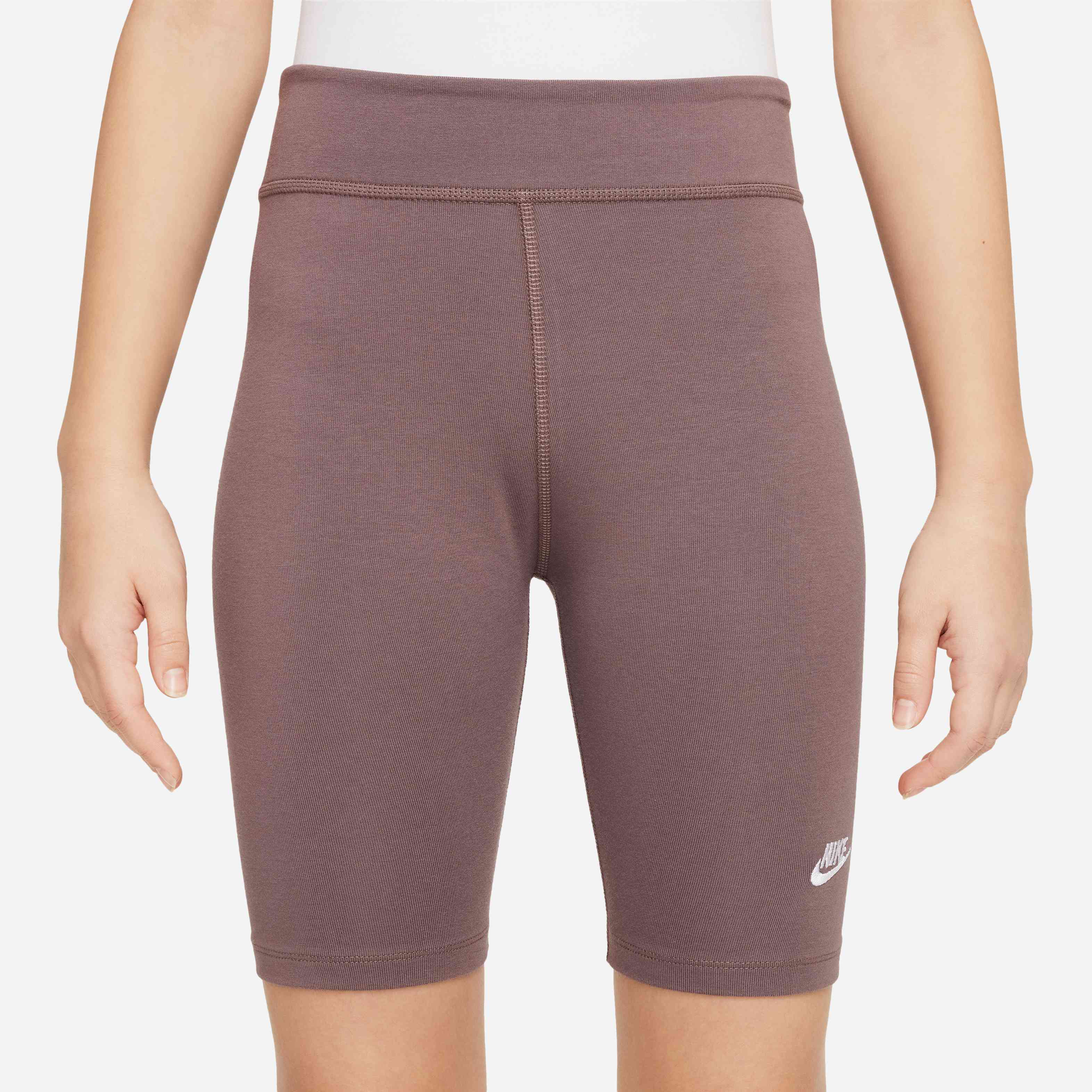 نايكي سبورتسوير image number 1