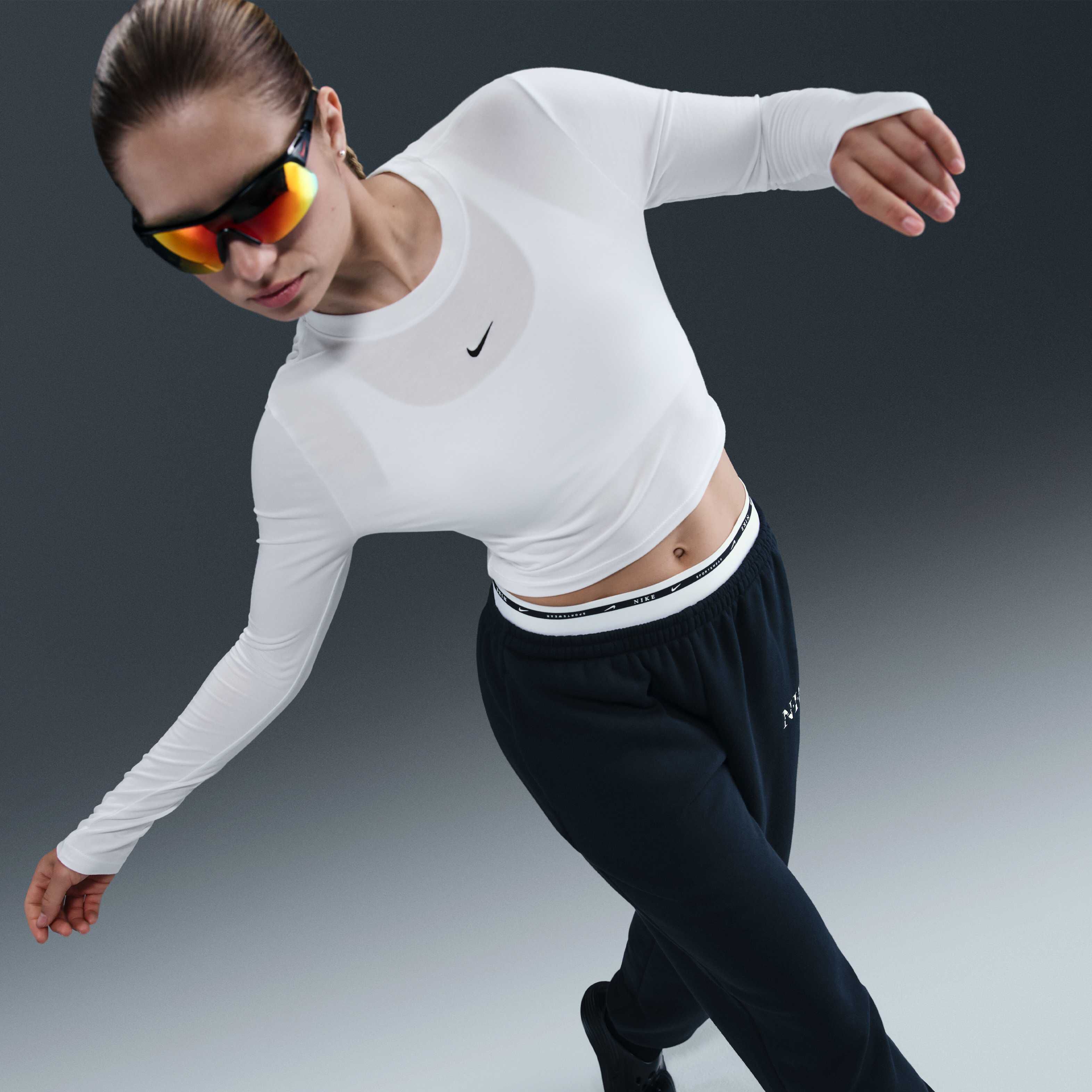 Nike Sportswear Chill Knit image number 2