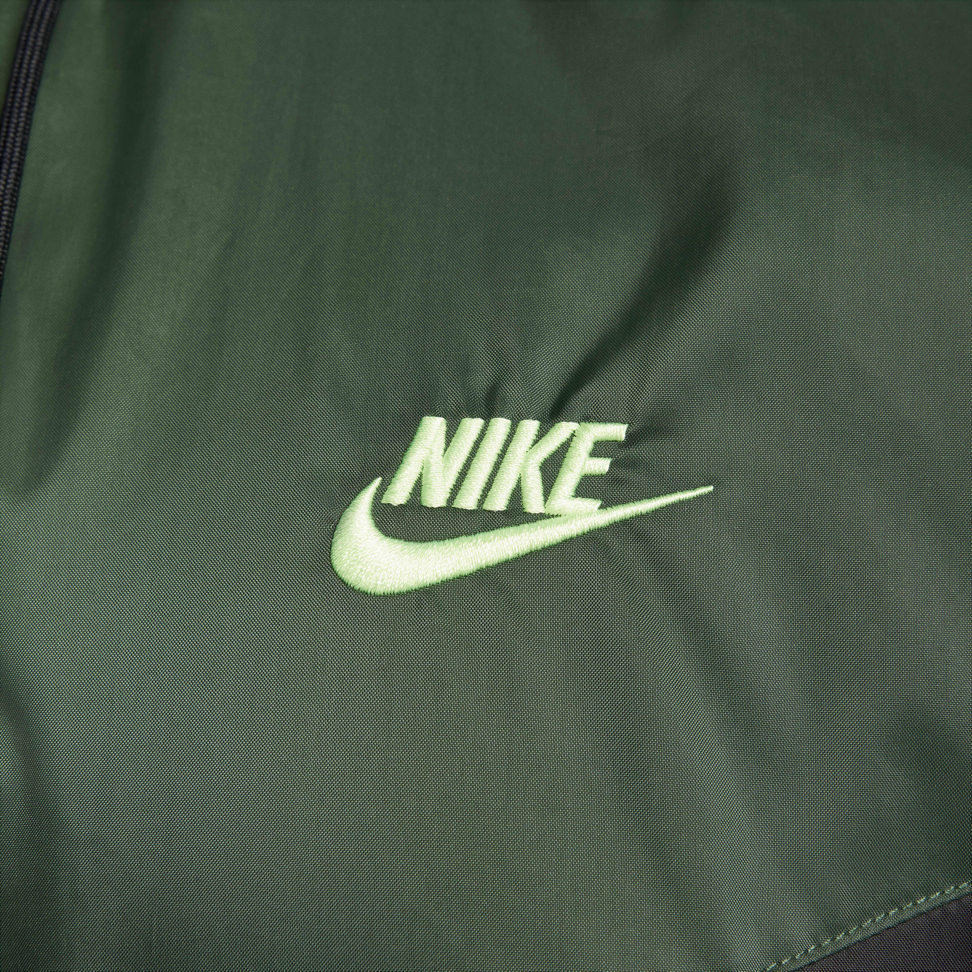 Nike Sportswear Windrunner image number 10
